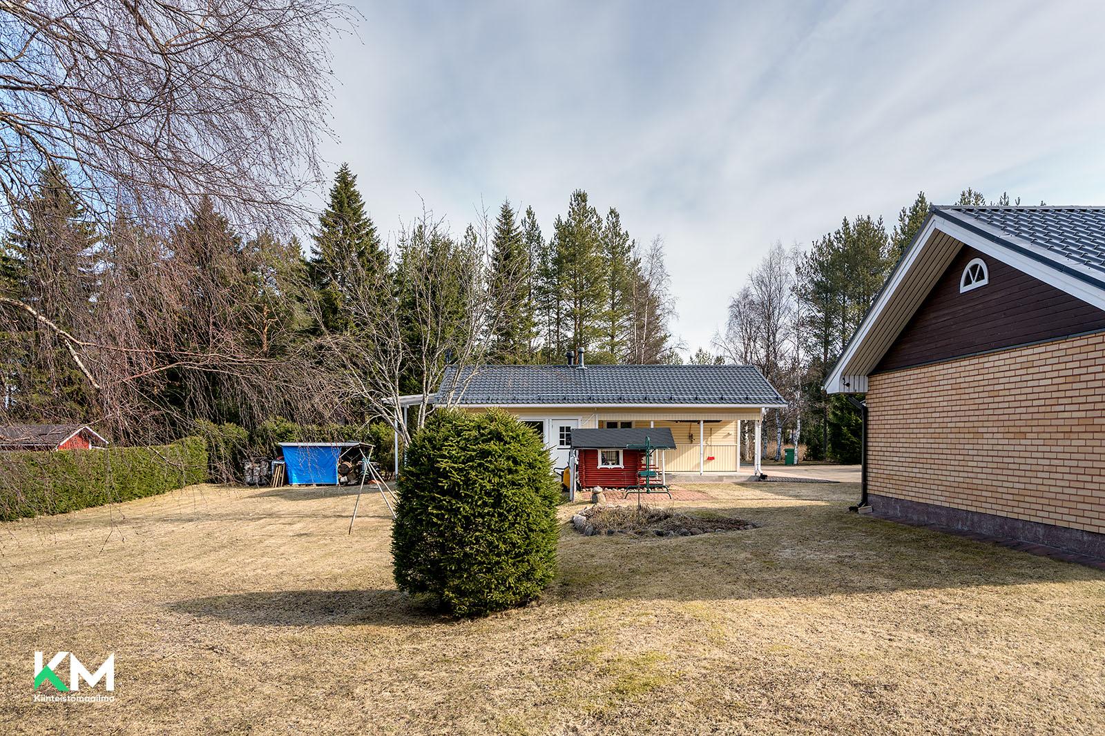 Mannisentie 23, Kello, Oulu