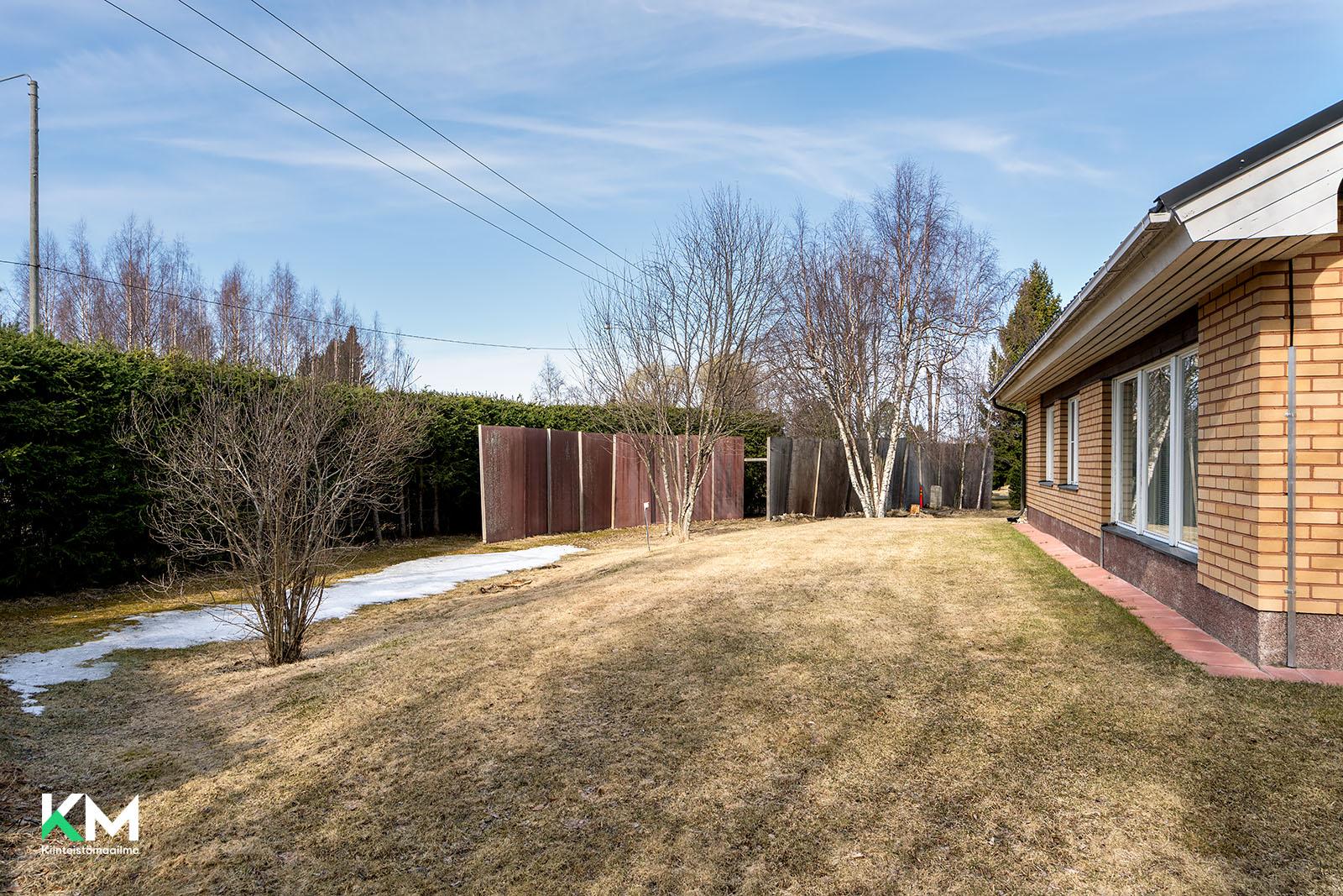 Mannisentie 23, Kello, Oulu