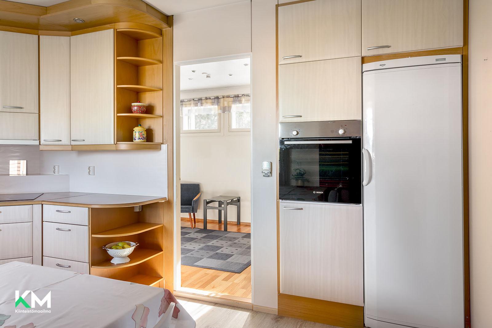 Mannisentie 23, Kello, Oulu