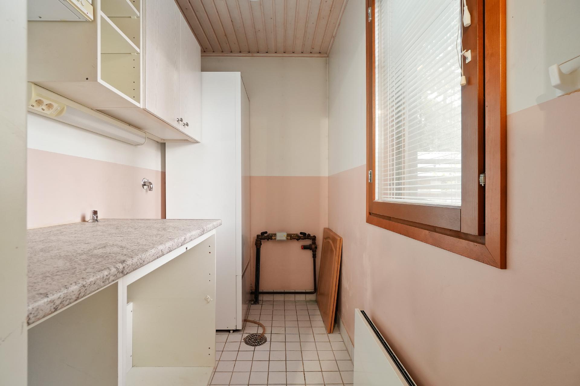 Untolantie 12, Juppala, Riihimäki