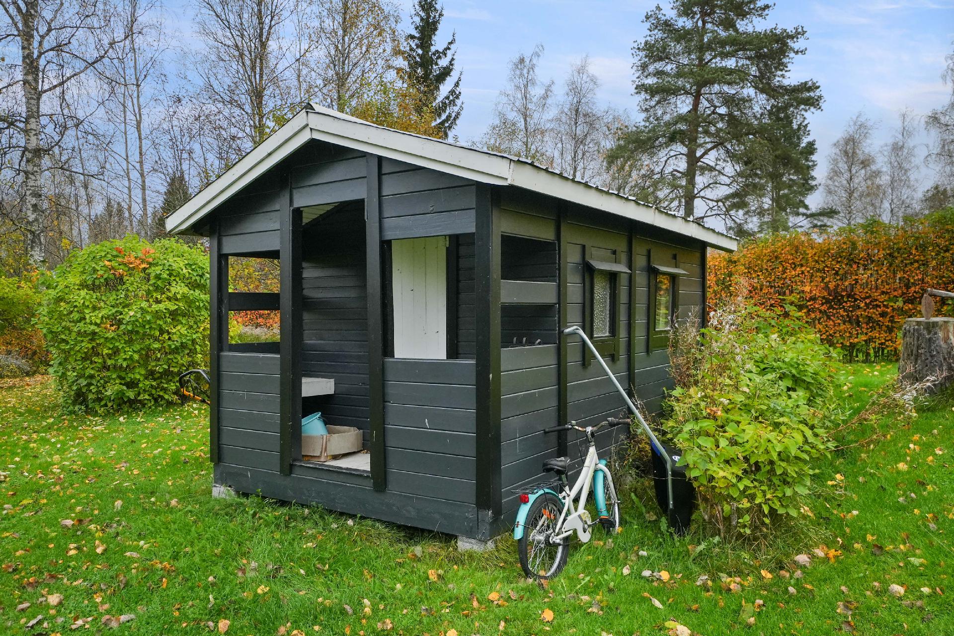 Sipusaarentie 56, Petsamo, Riihimäki