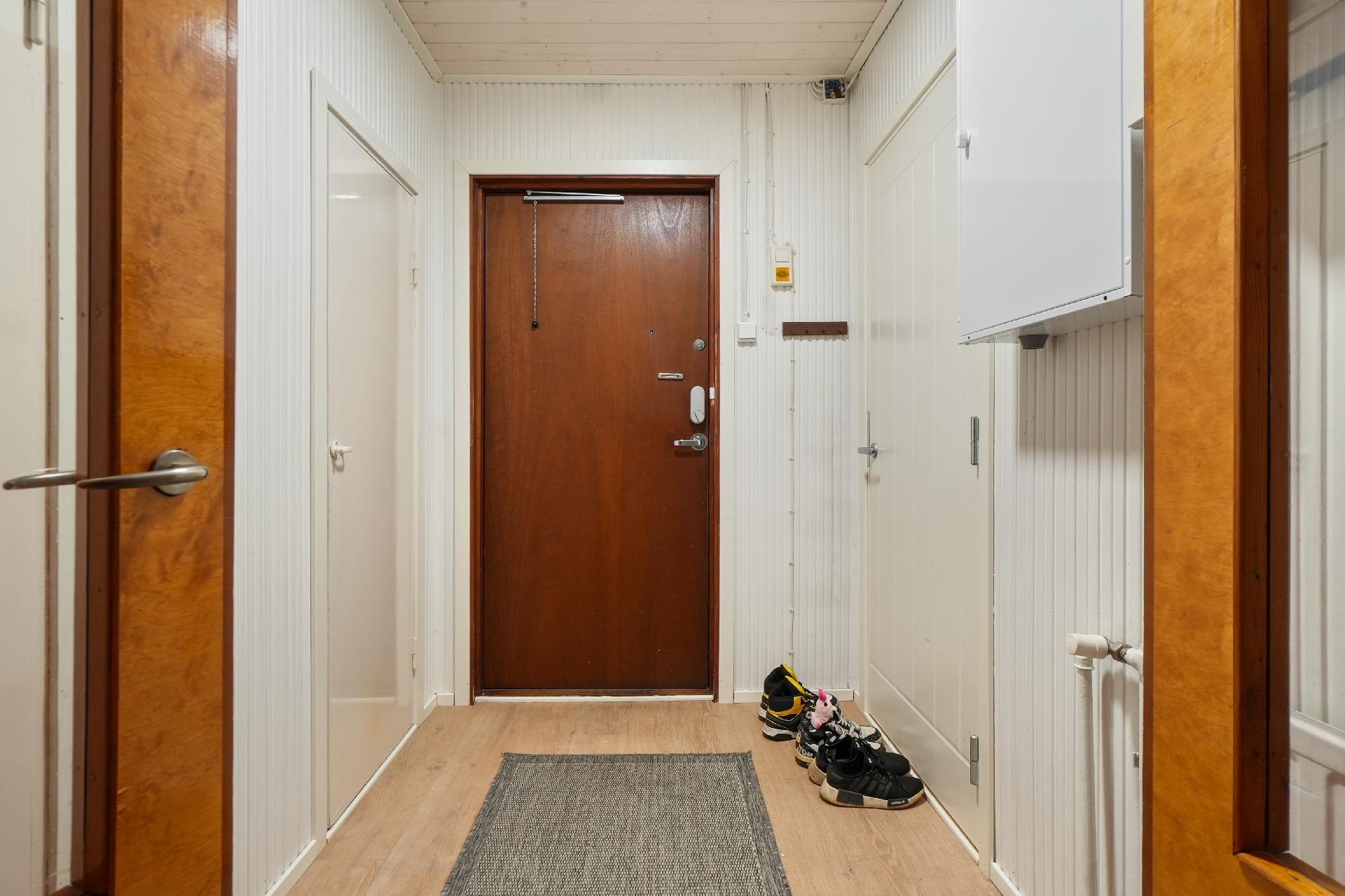 Sipusaarentie 56, Petsamo, Riihimäki