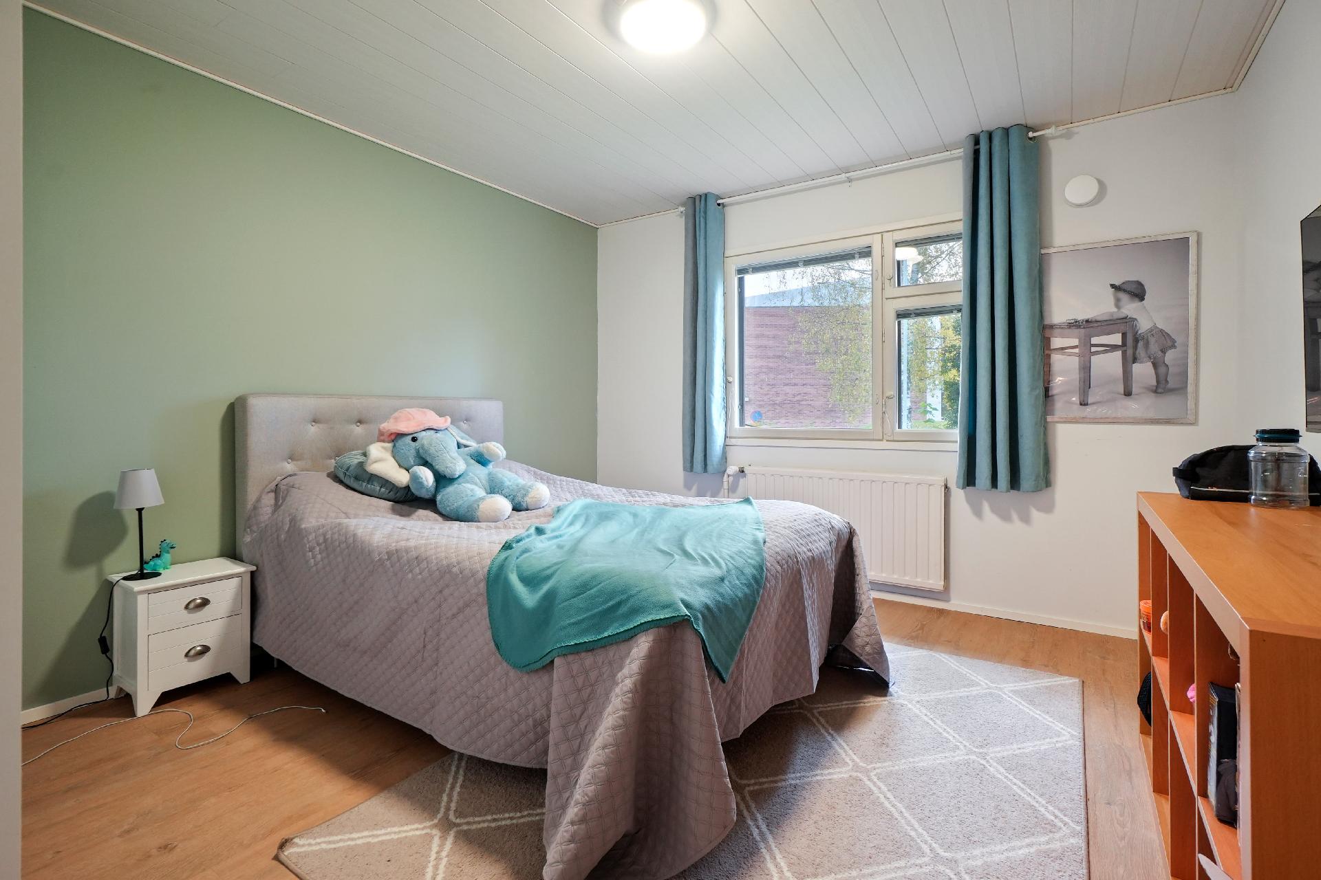 Sipusaarentie 56, Petsamo, Riihimäki