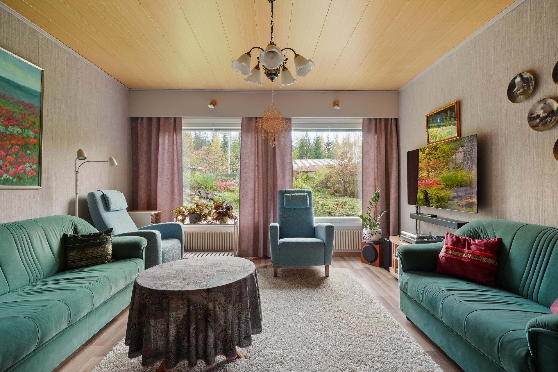 Nurmelantie 3, Uramo, Riihimäki