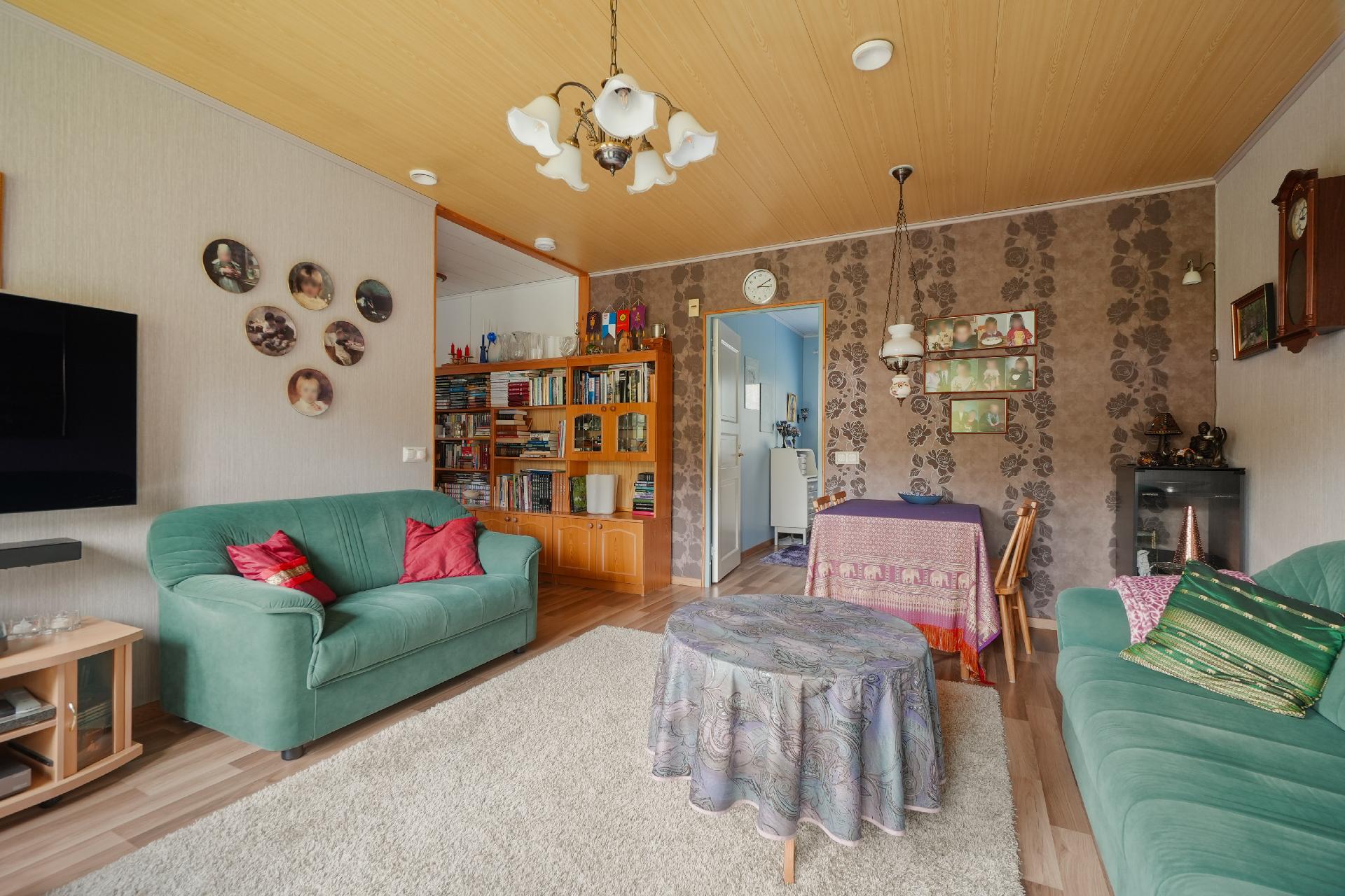 Nurmelantie 3, Uramo, Riihimäki