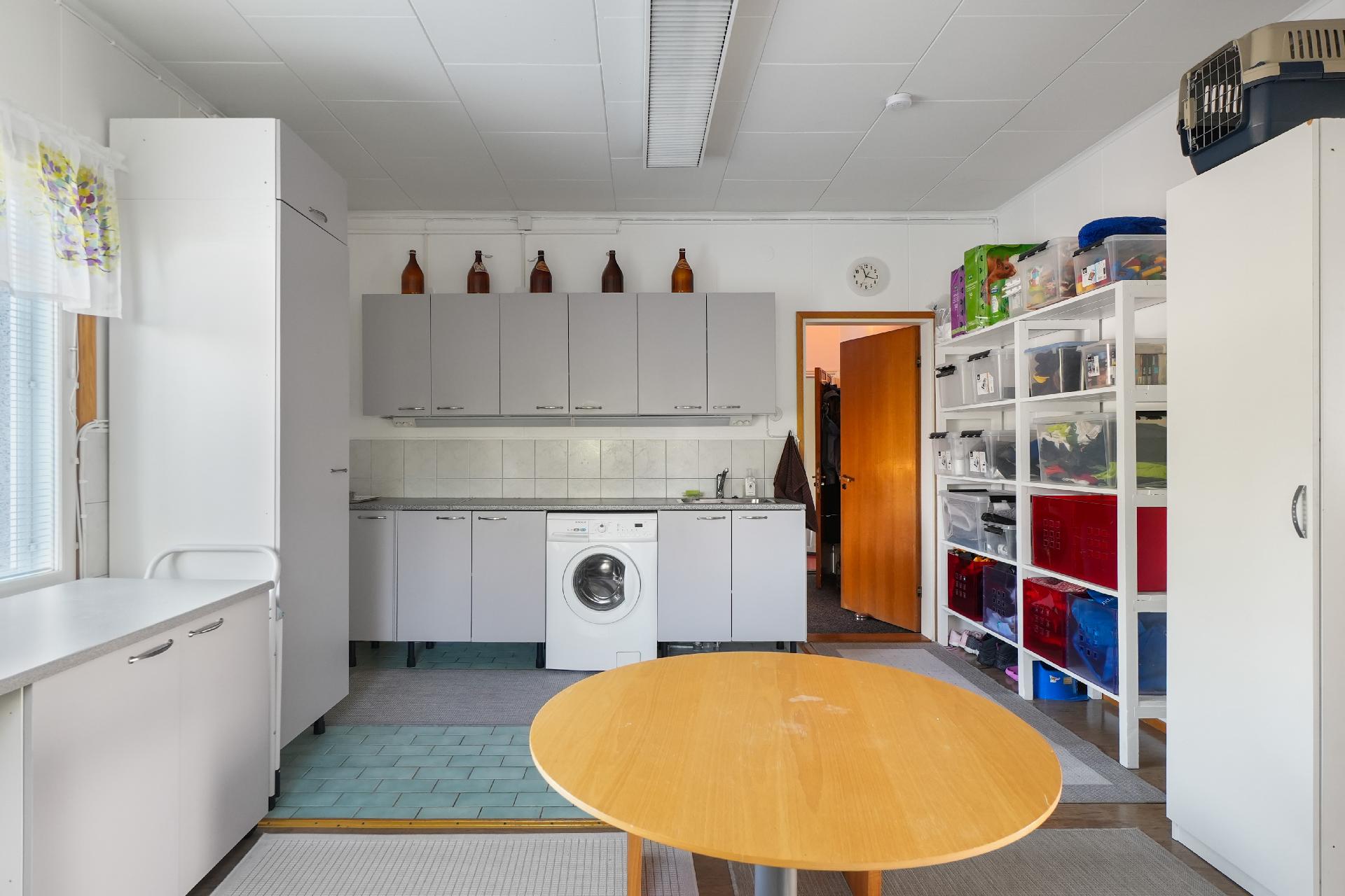 Vaahteratie 12, Oitti, Hausjärvi