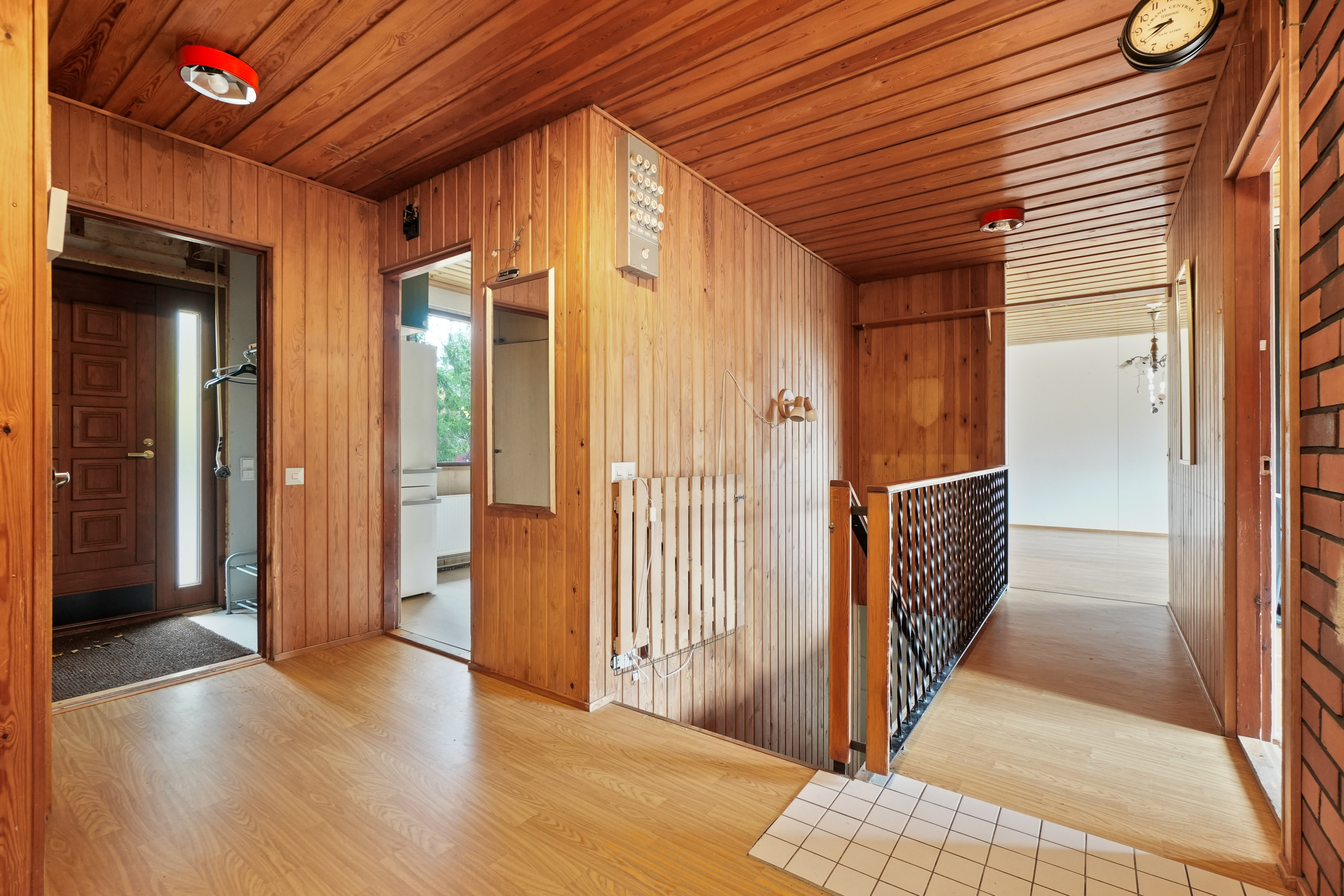 Pääsisäänkäynnin eteinen