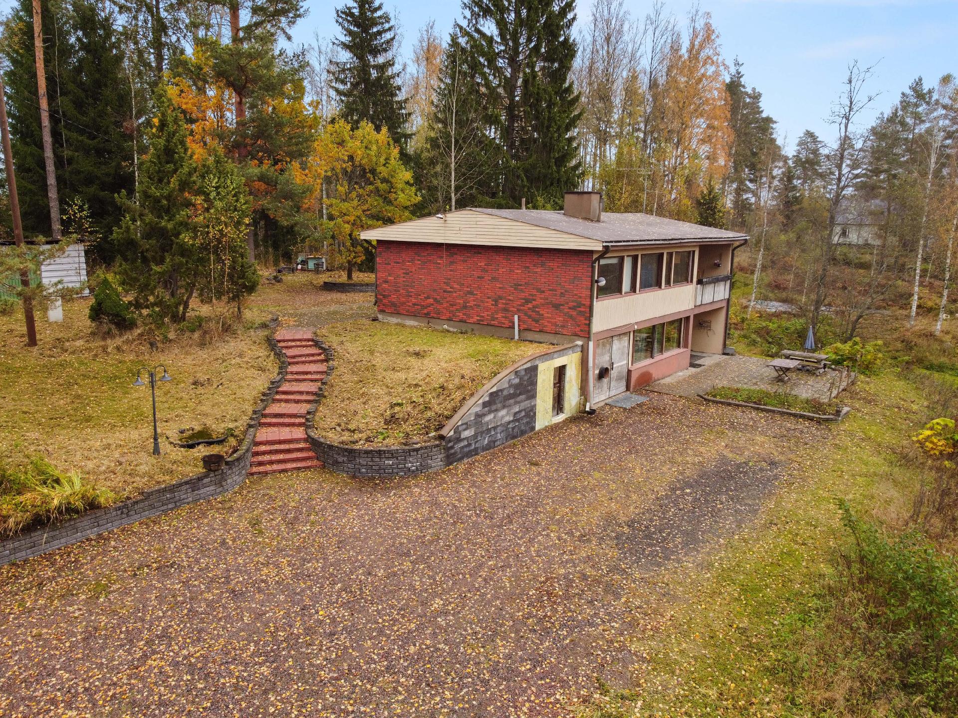 Omarantainen omakotitalo rauhallisella sijainnilla