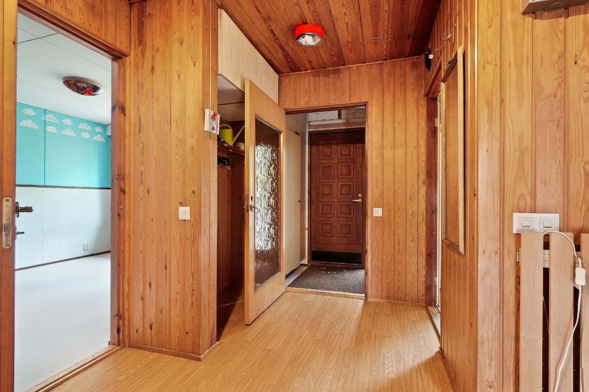 Pääsisäänkäynnin eteinen