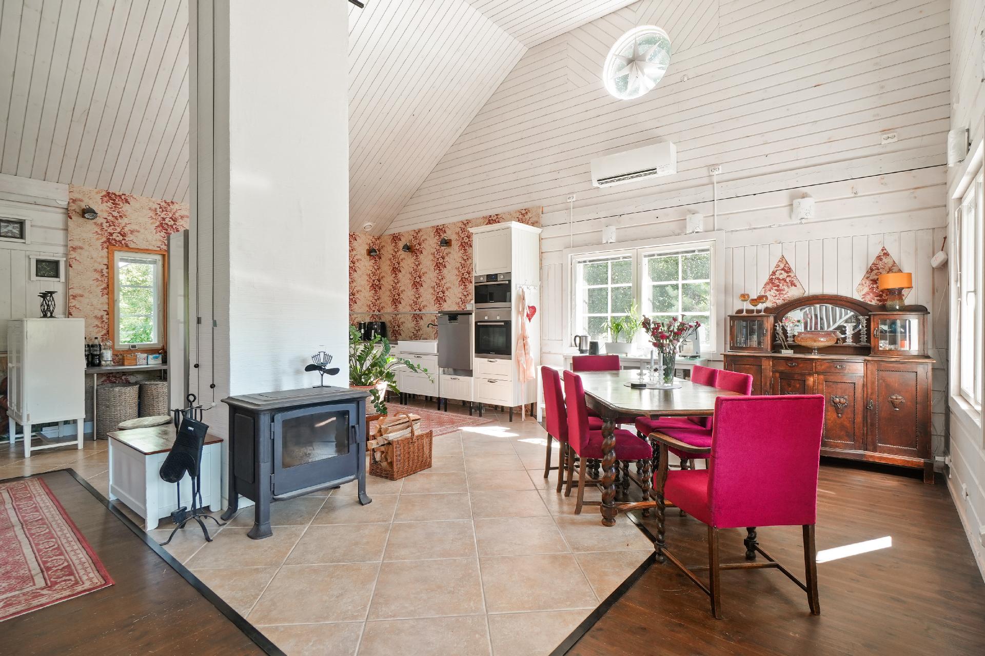 Herajoentie 251, Kormu, Riihimäki