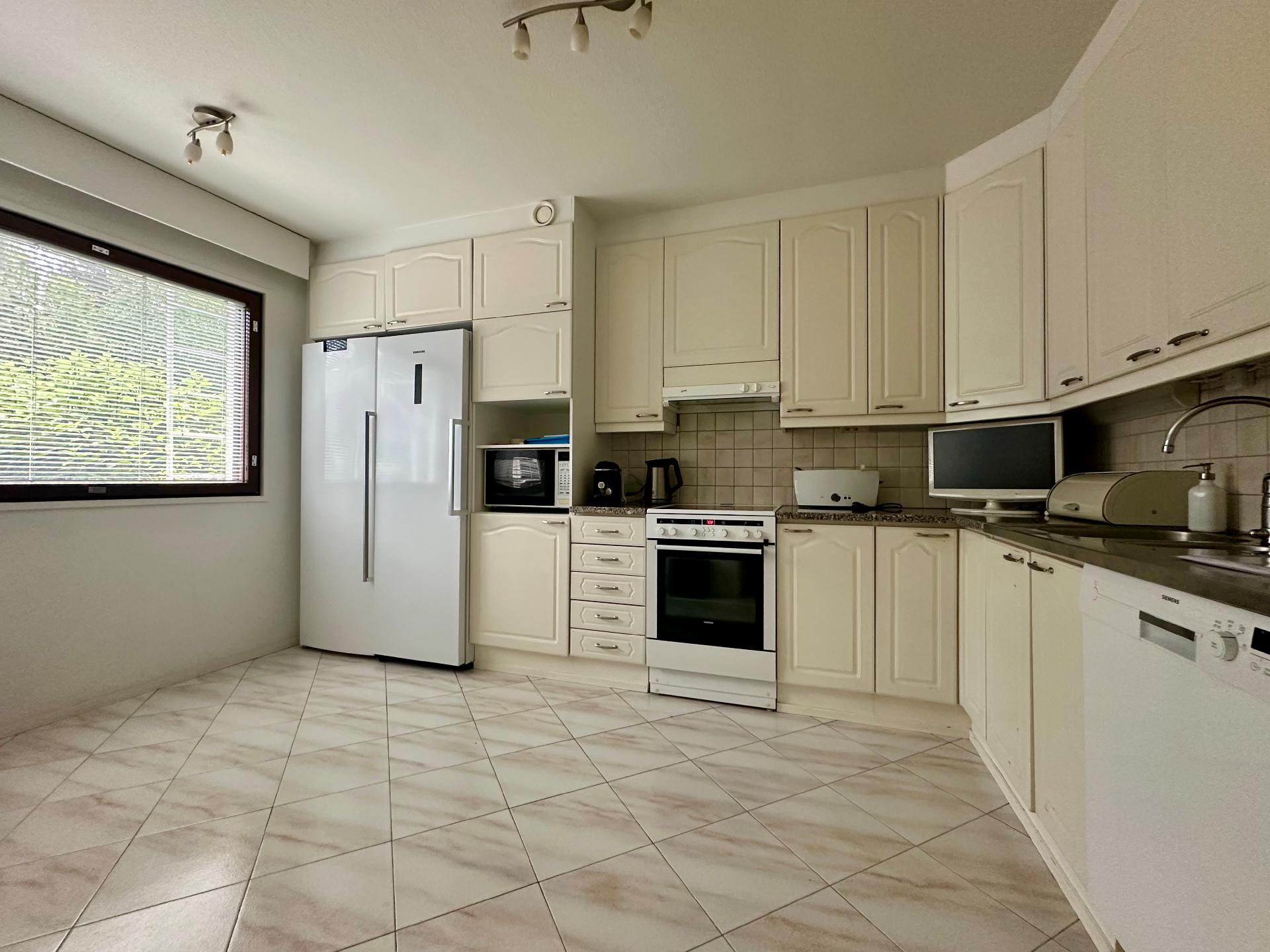 Lemmenmäentie 28, Kirjaus, Riihimäki