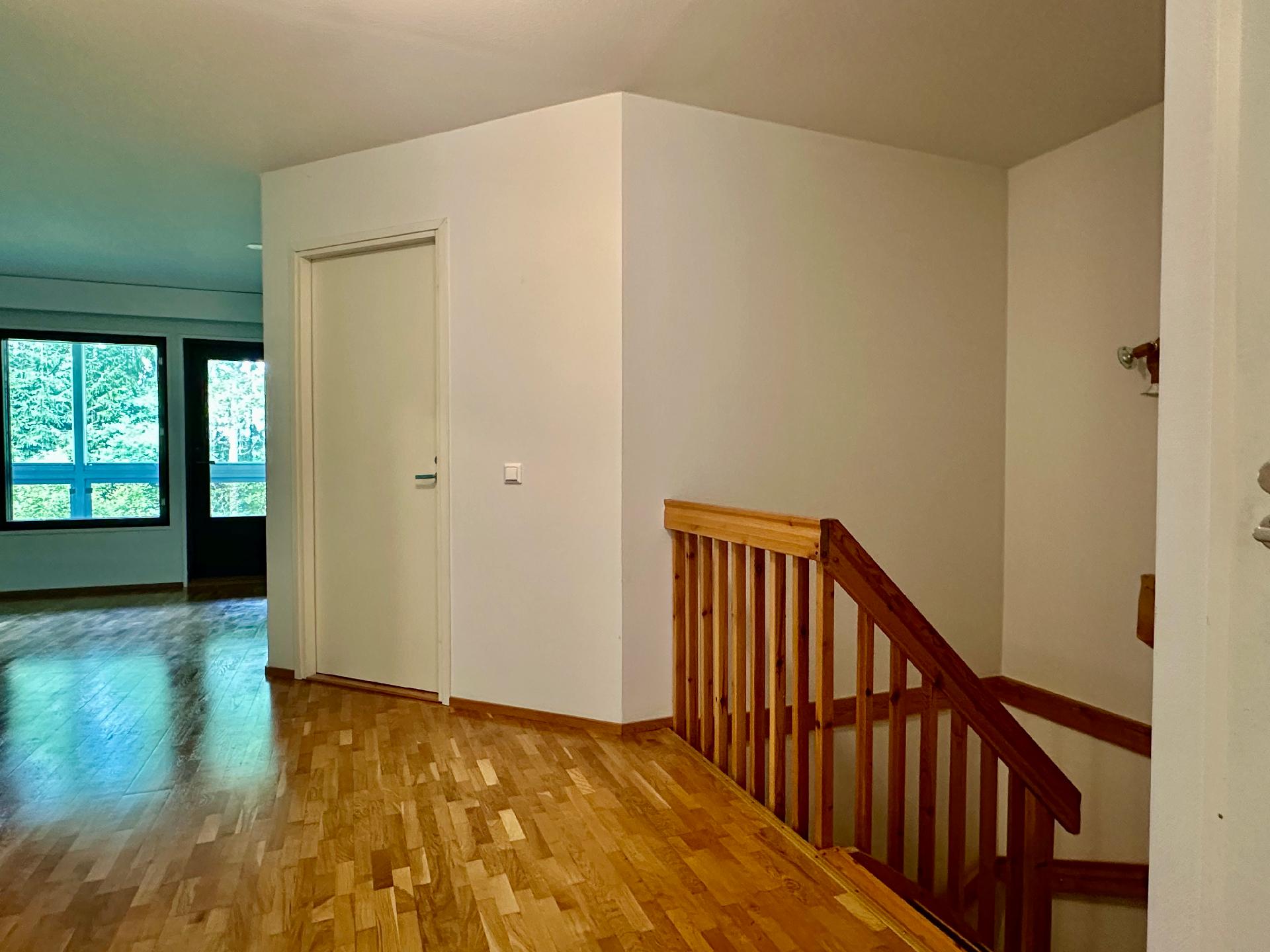 Lemmenmäentie 28, Kirjaus, Riihimäki