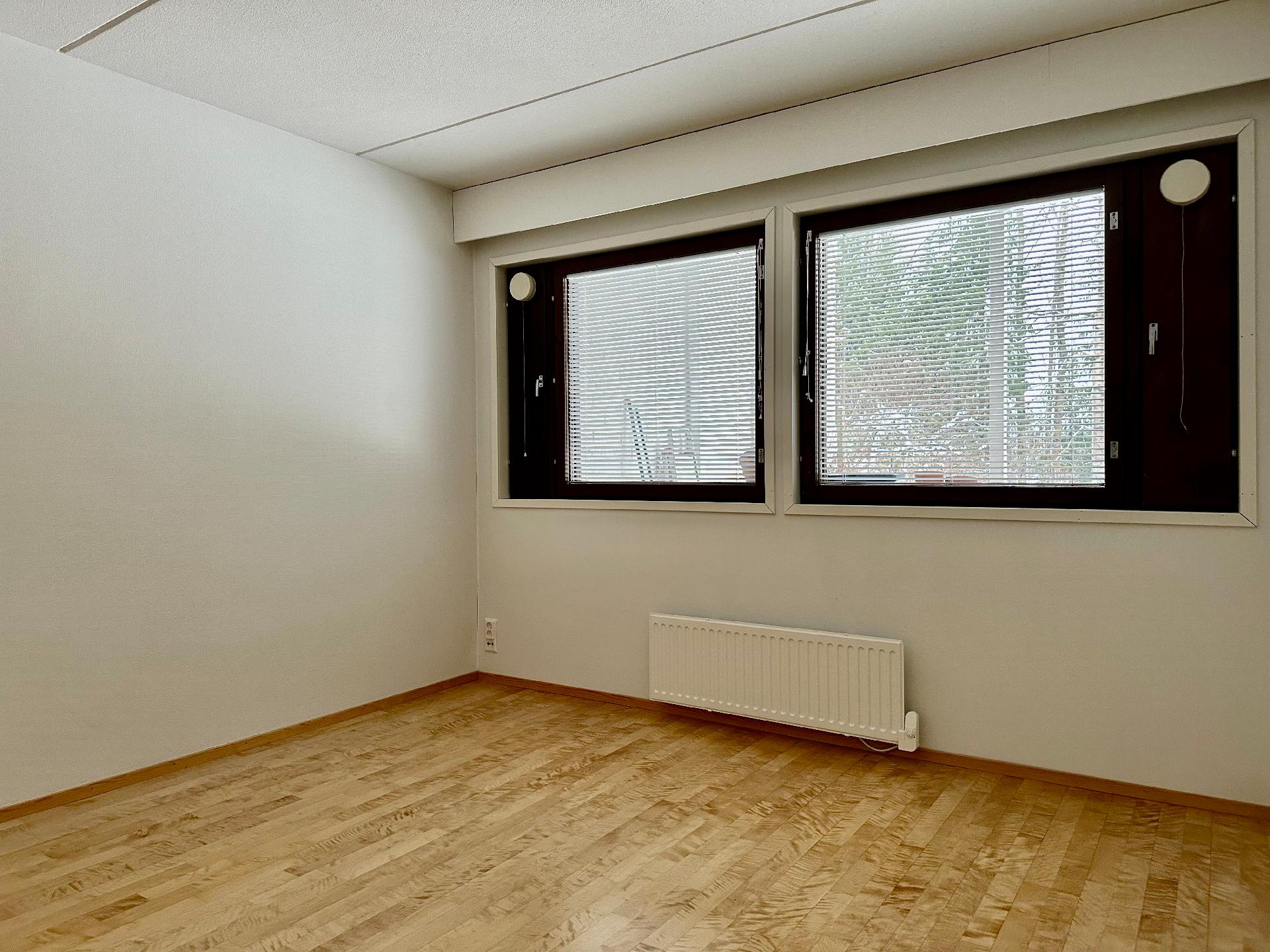 Lemmenmäentie 28, Kirjaus, Riihimäki