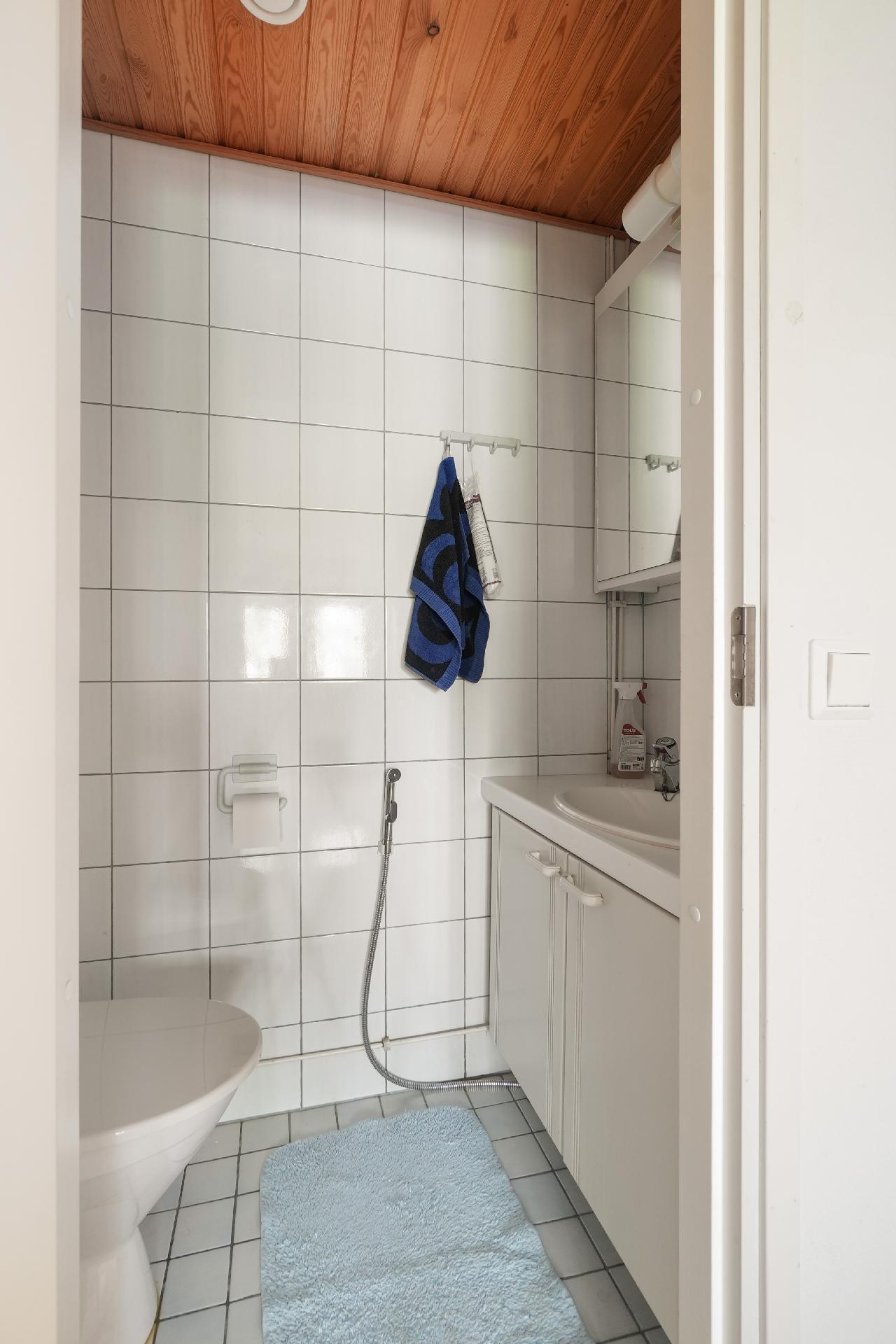 Lemmenmäentie 28, Kirjaus, Riihimäki