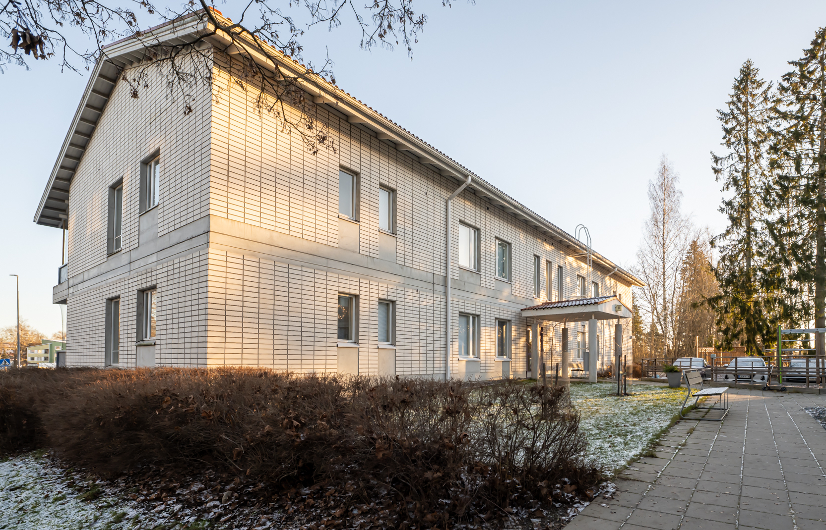 Santakatu 11, Hirsimäki, Riihimäki