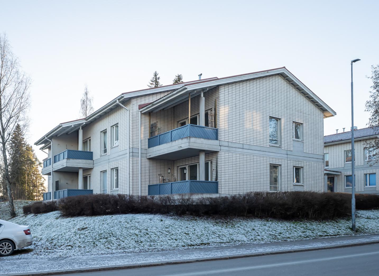 Santakatu 11, Hirsimäki, Riihimäki