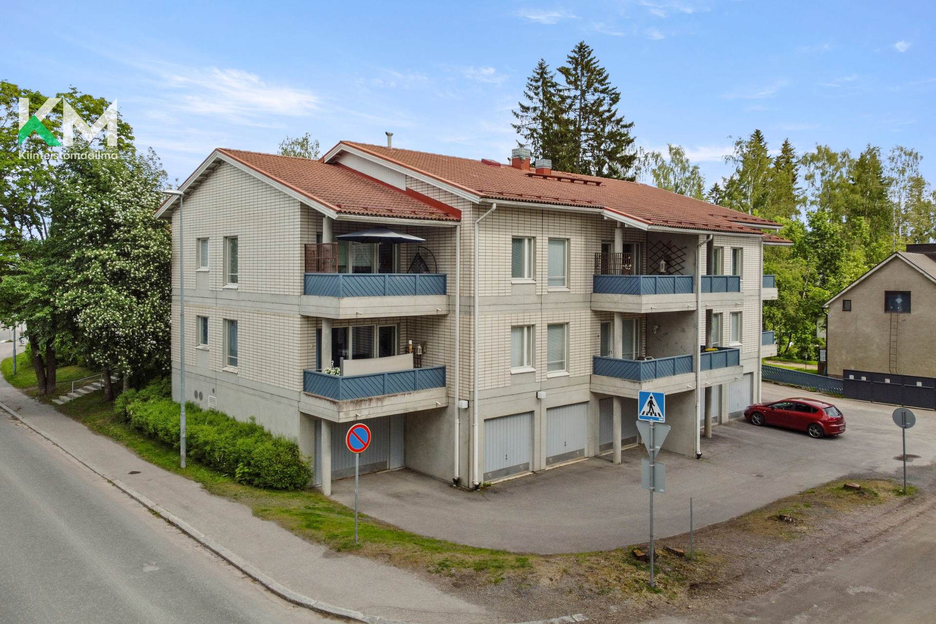 Santakatu 11, Hirsimäki, Riihimäki