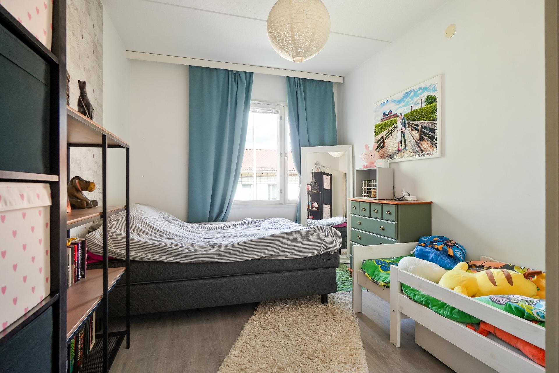 Santakatu 11, Hirsimäki, Riihimäki