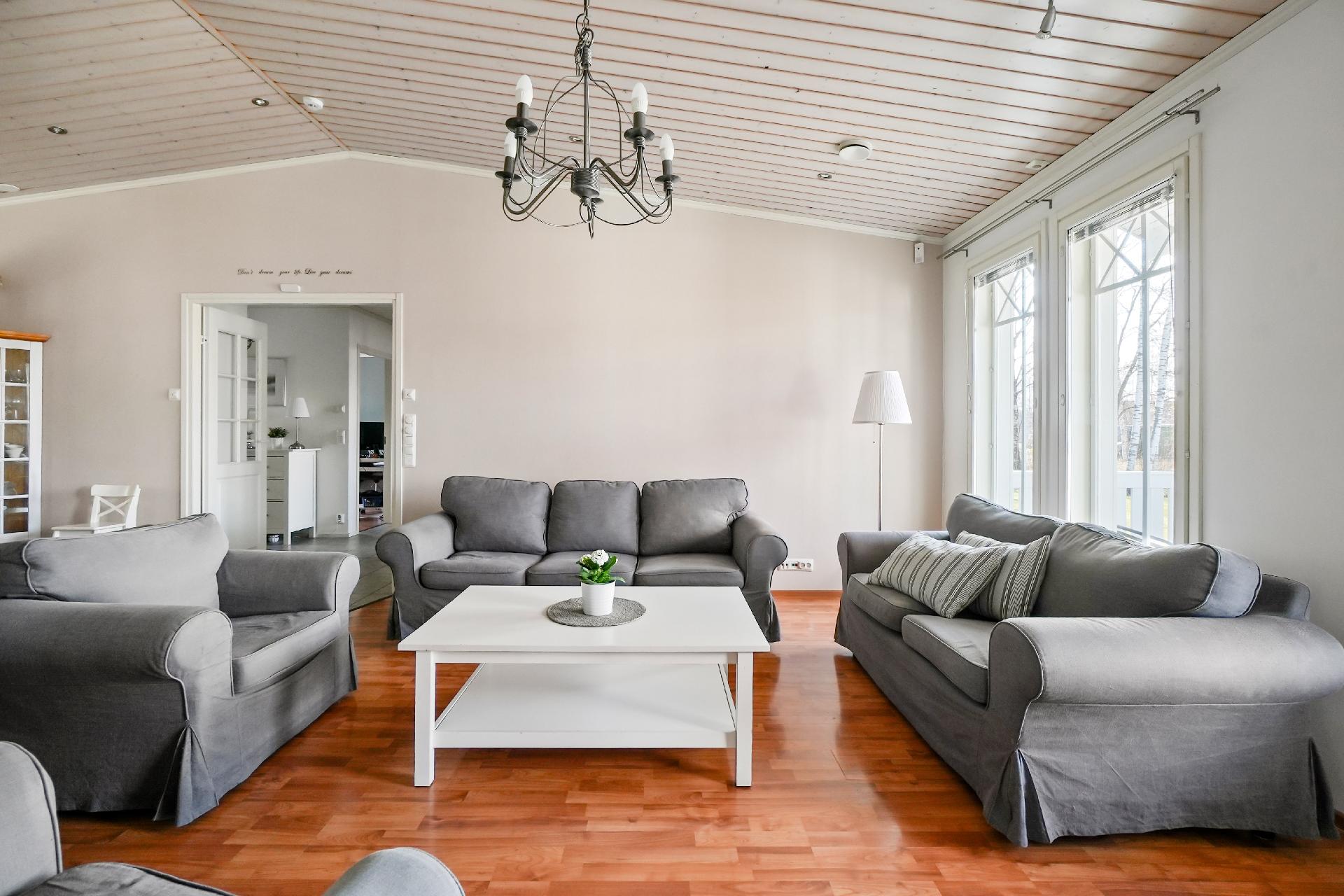 Peltosaarenkatu 18, Peltosaari, Riihimäki