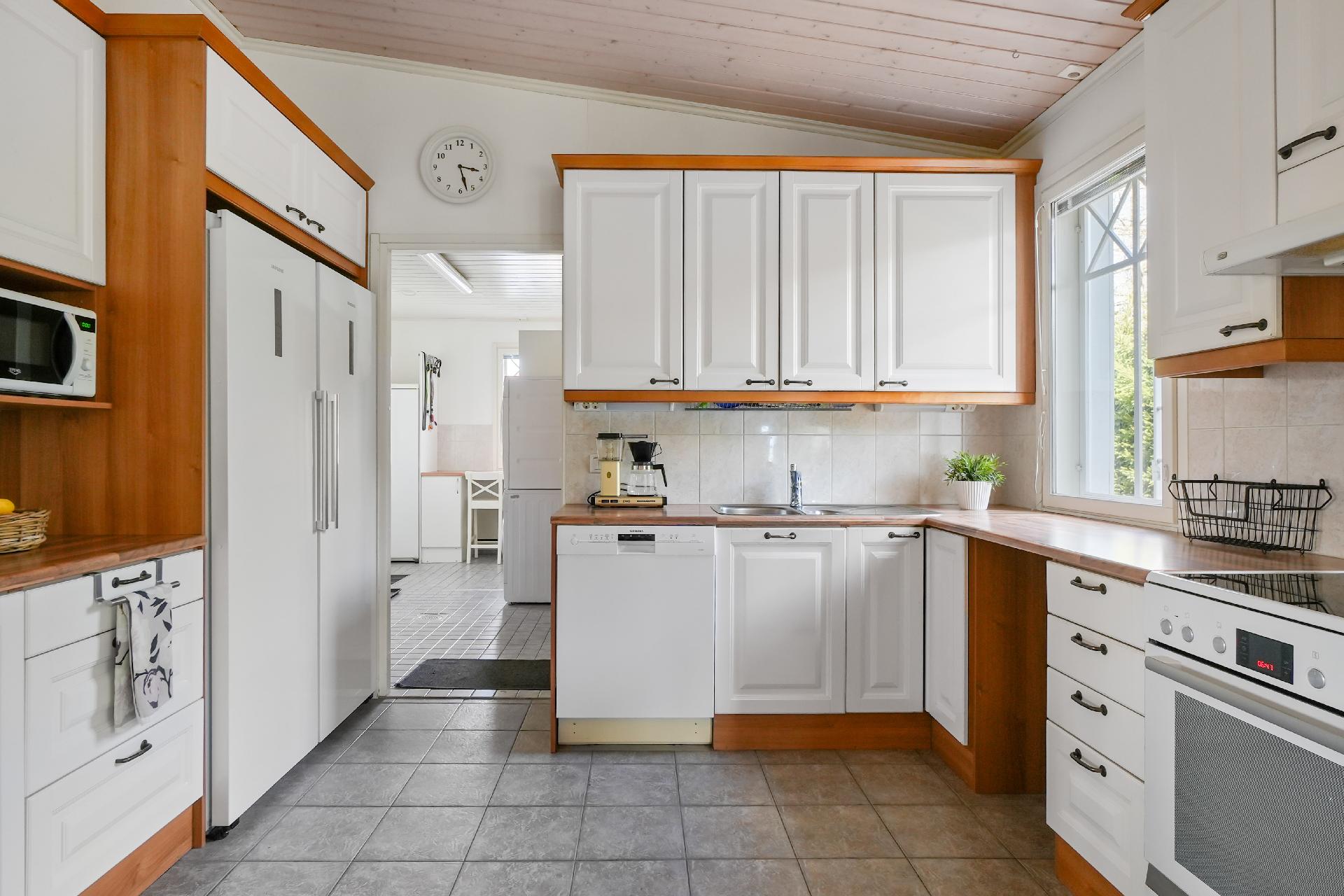 Peltosaarenkatu 18, Peltosaari, Riihimäki