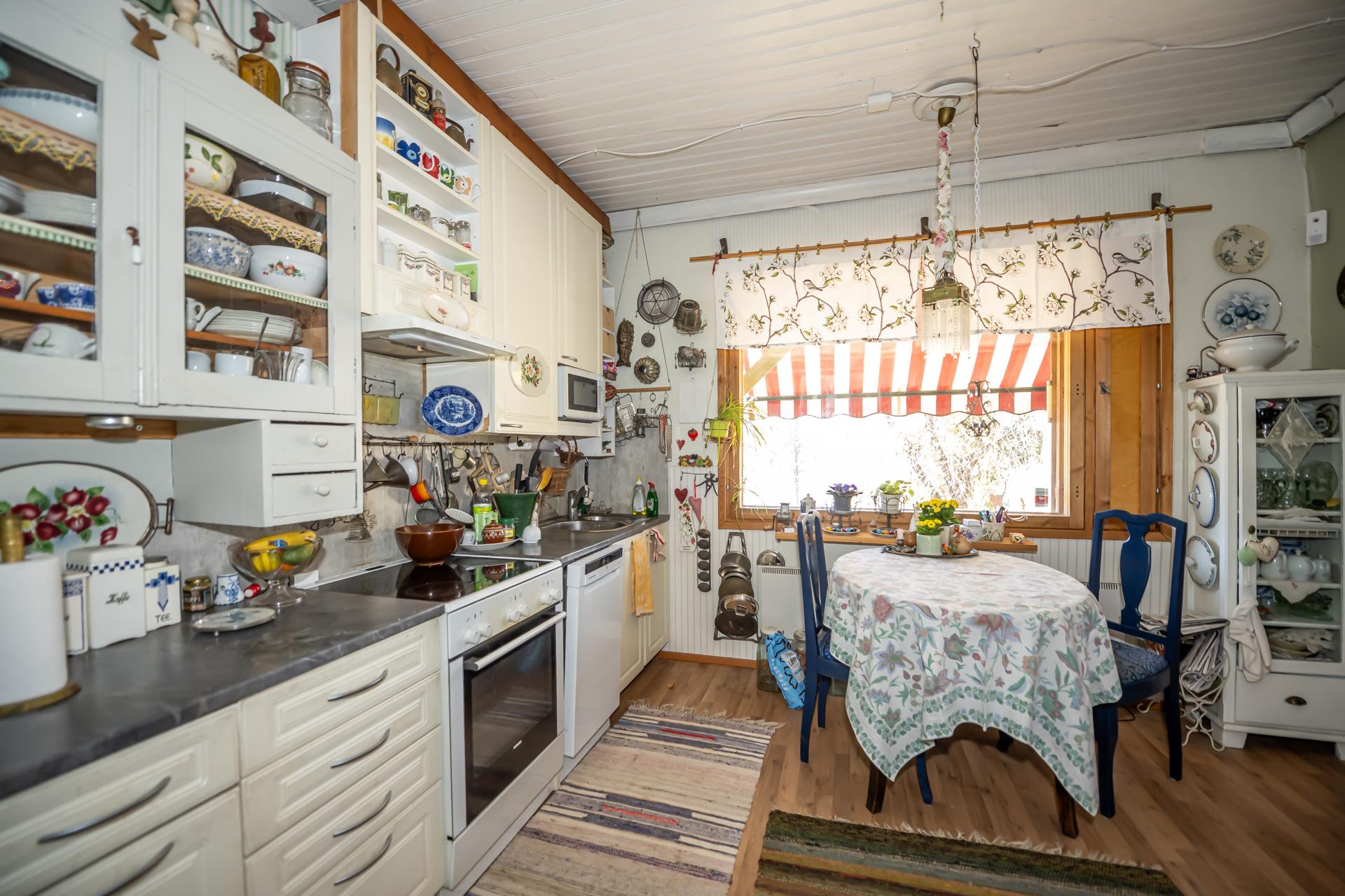 Lampitie 8, Oitti, Hausjärvi