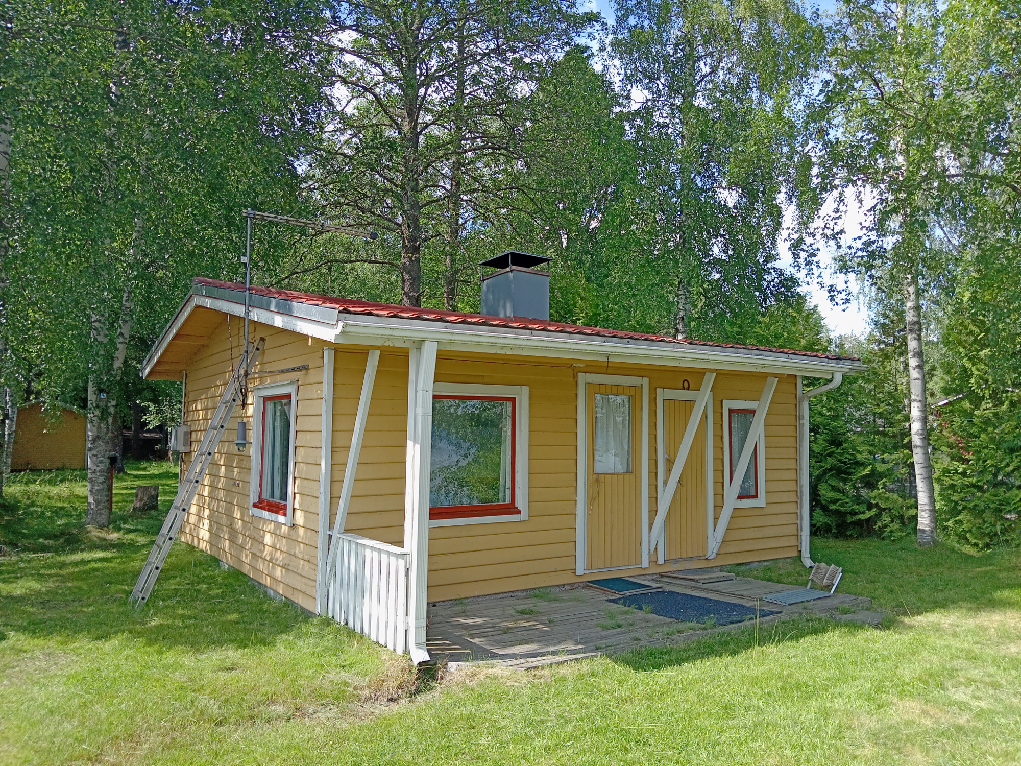 Mökissä tupa, makuuhuone ja sauna