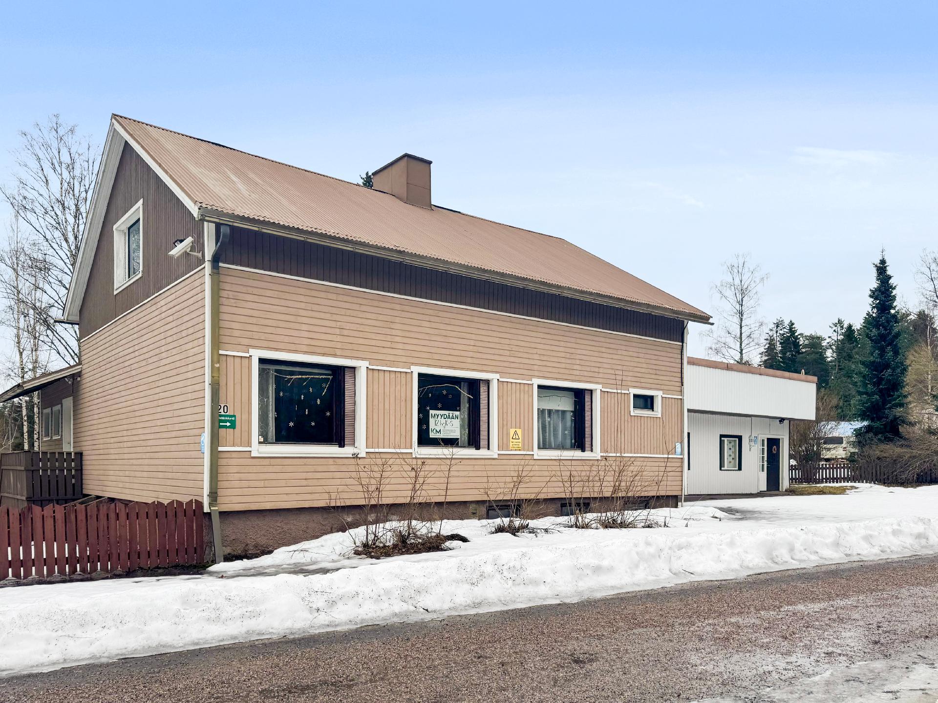 Kartanontie 20, Launonen, Loppi