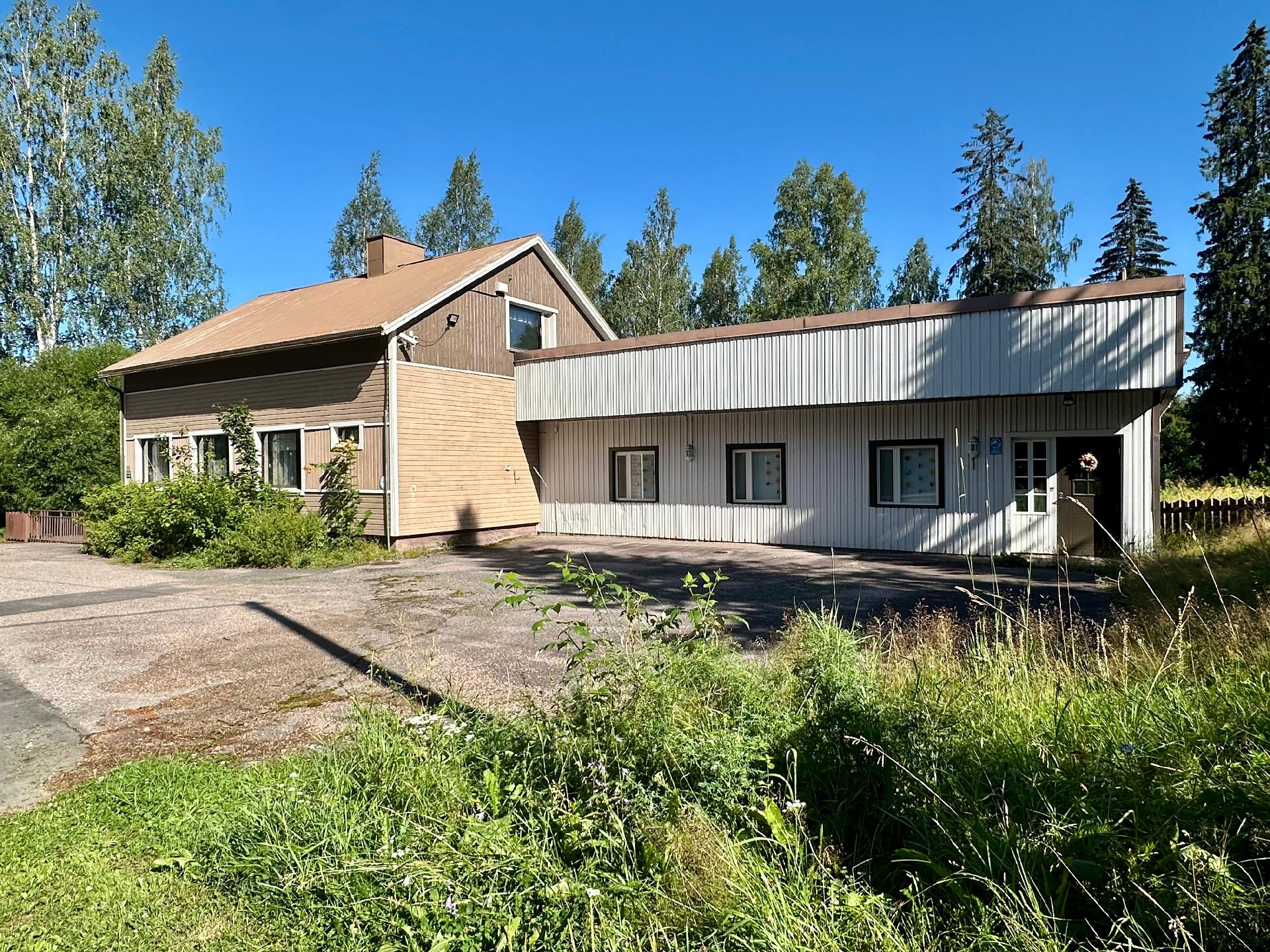 Kartanontie 20, Launonen, Loppi