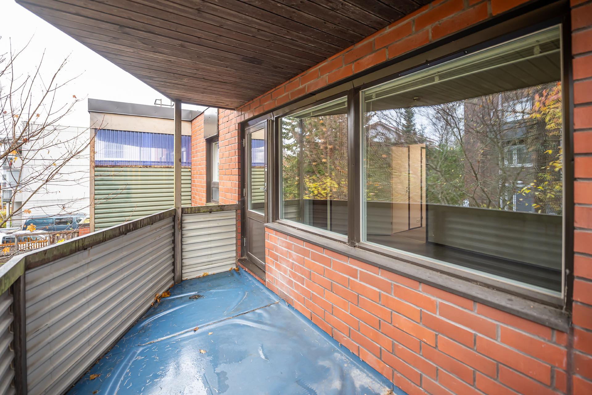 Myös yläkerran parve on tilava ja suojainen.