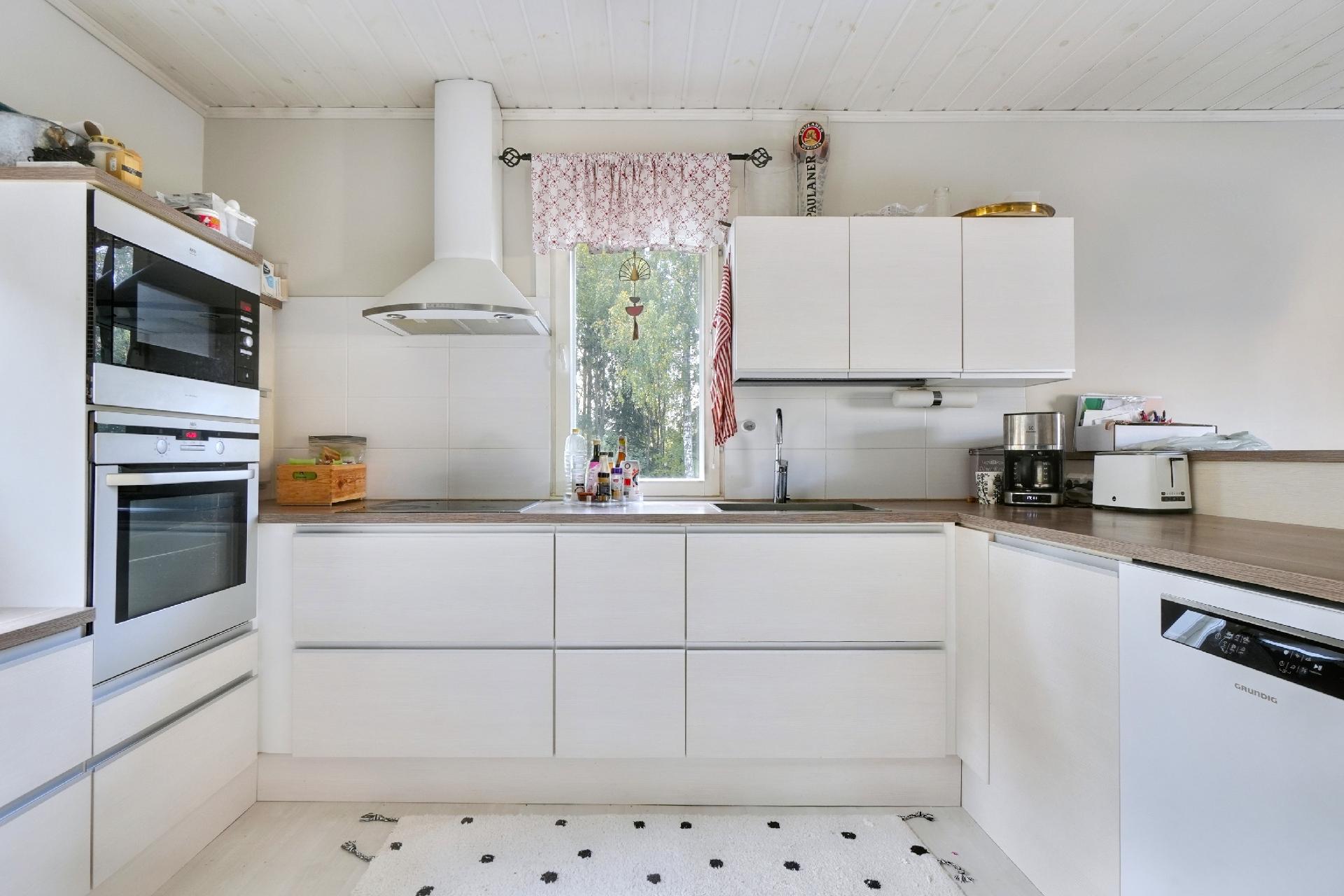 Maikinpolku 8, Hirsimäki, Riihimäki