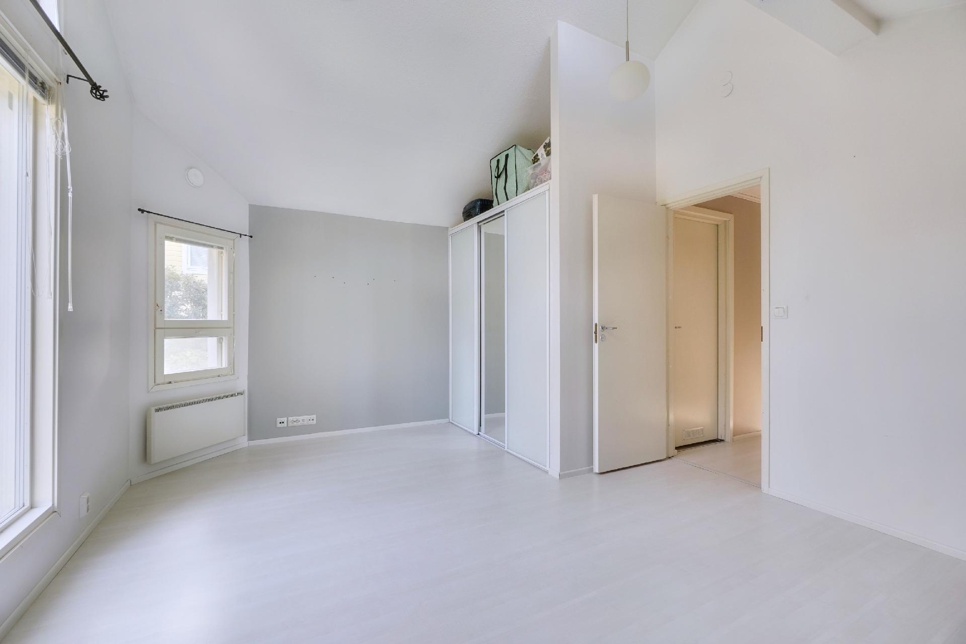 Maikinpolku 8, Hirsimäki, Riihimäki