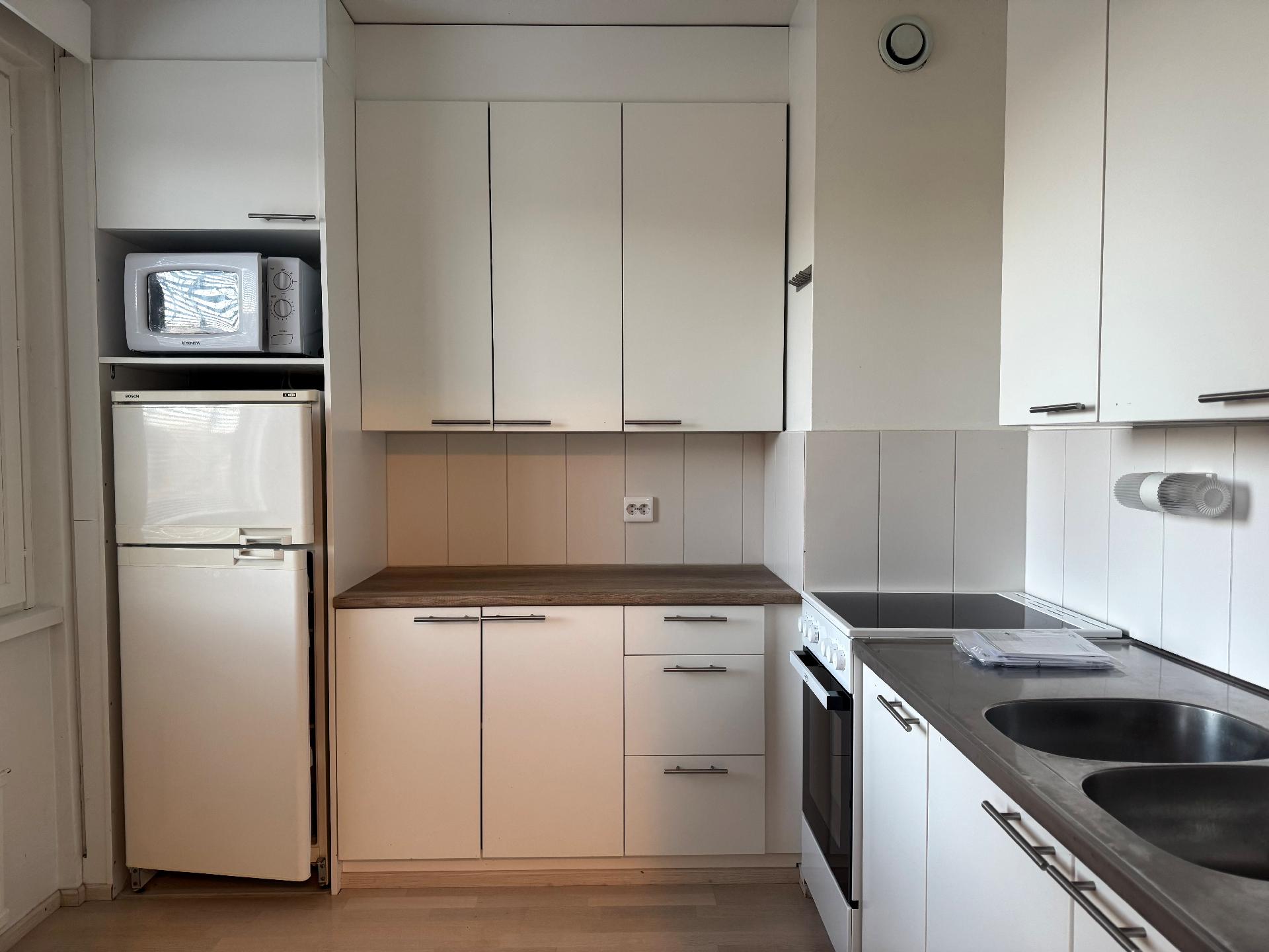 Perjalantie 4, Petsamo, Riihimäki