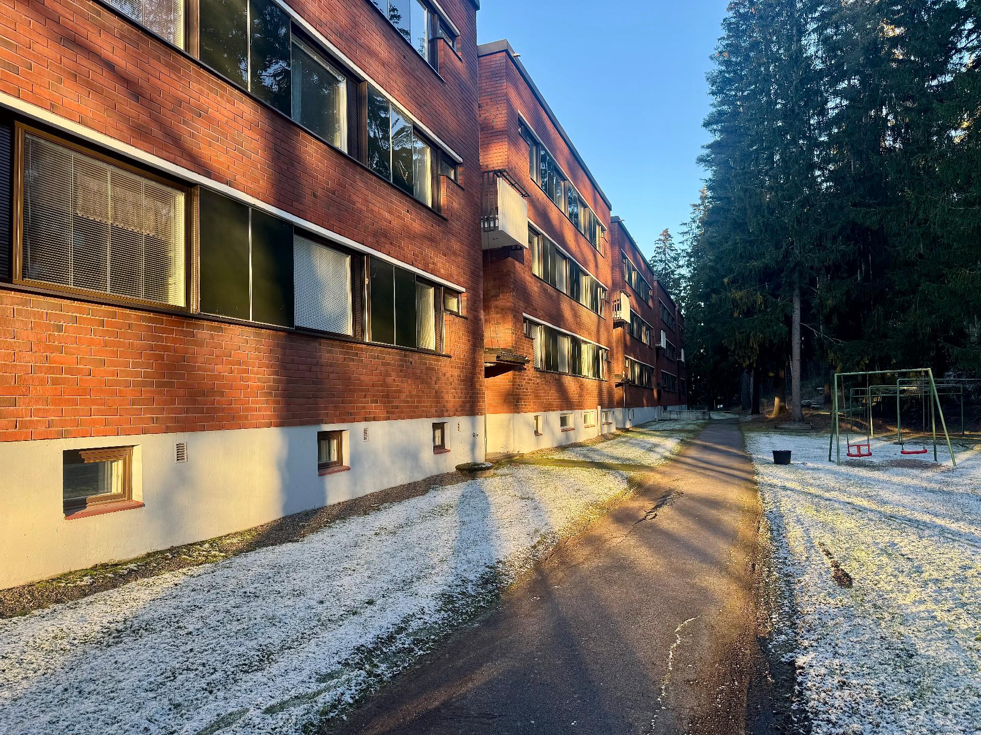 Perjalantie 4, Petsamo, Riihimäki