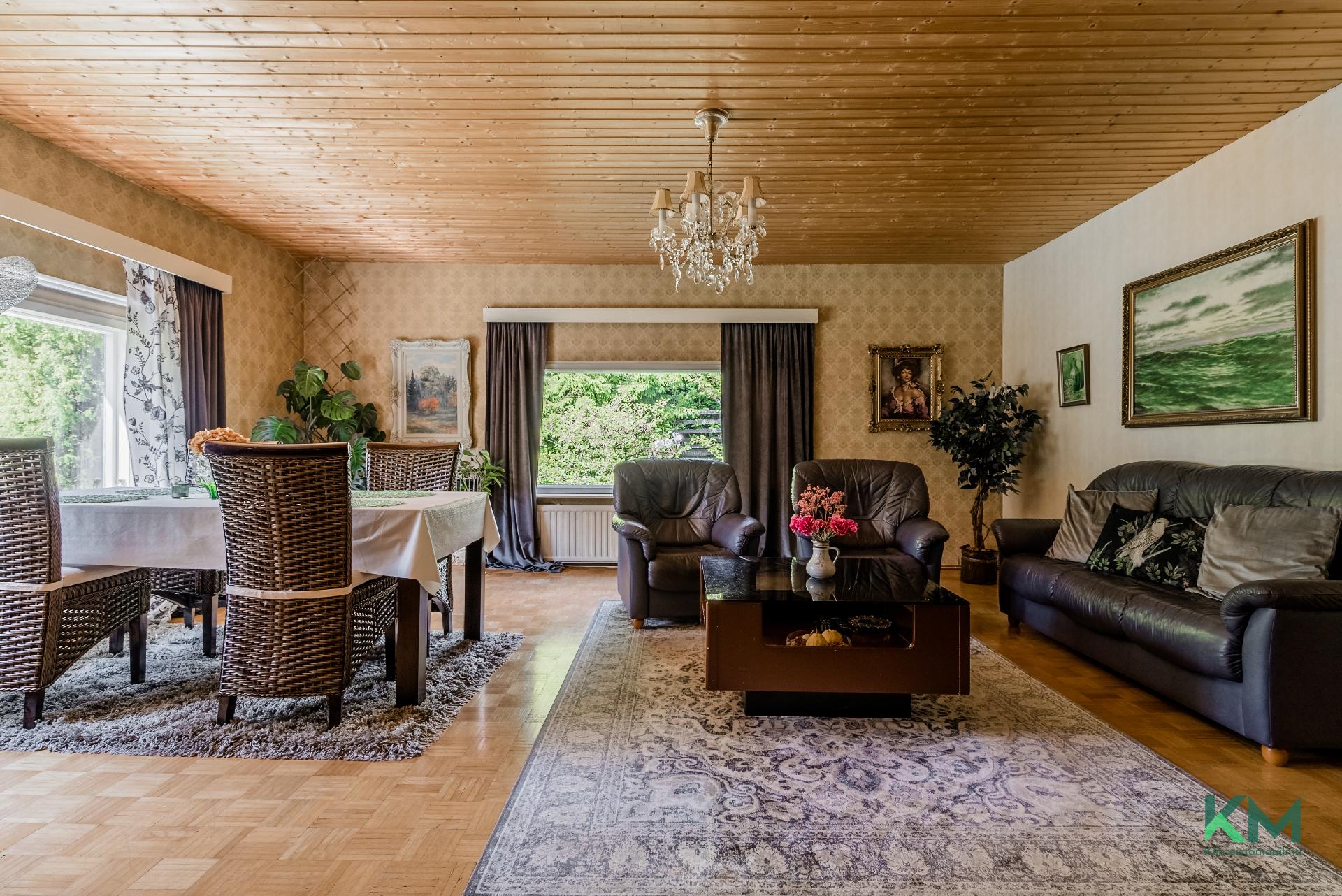 Rajapirtintie 238, Veikkola, Vihti