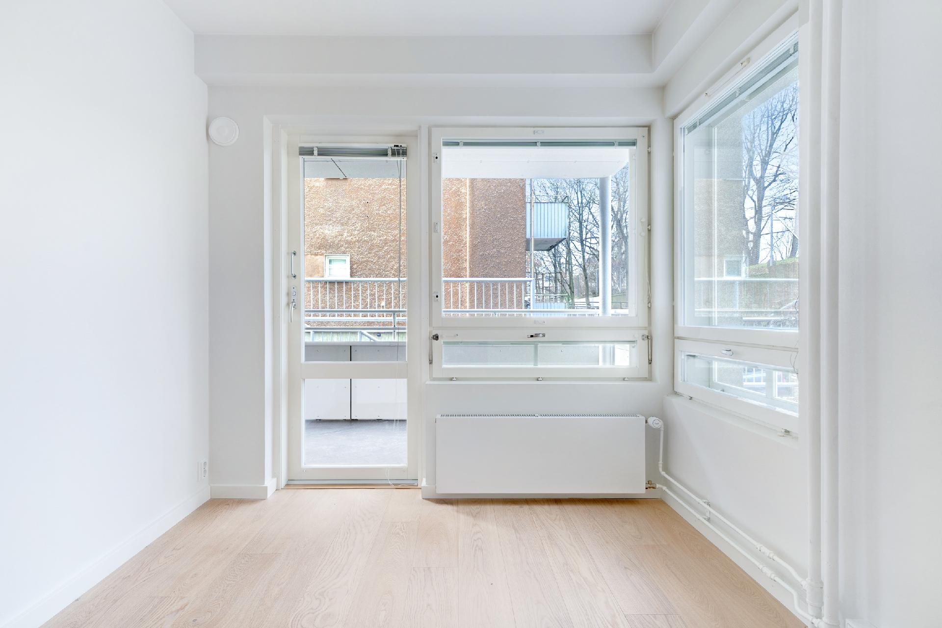 Kivenhakkaajankatu 4, Punavuori, Helsinki