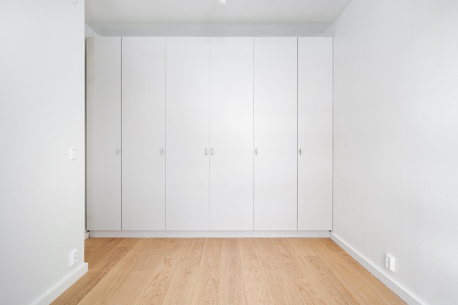 Kivenhakkaajankatu 4, Punavuori, Helsinki