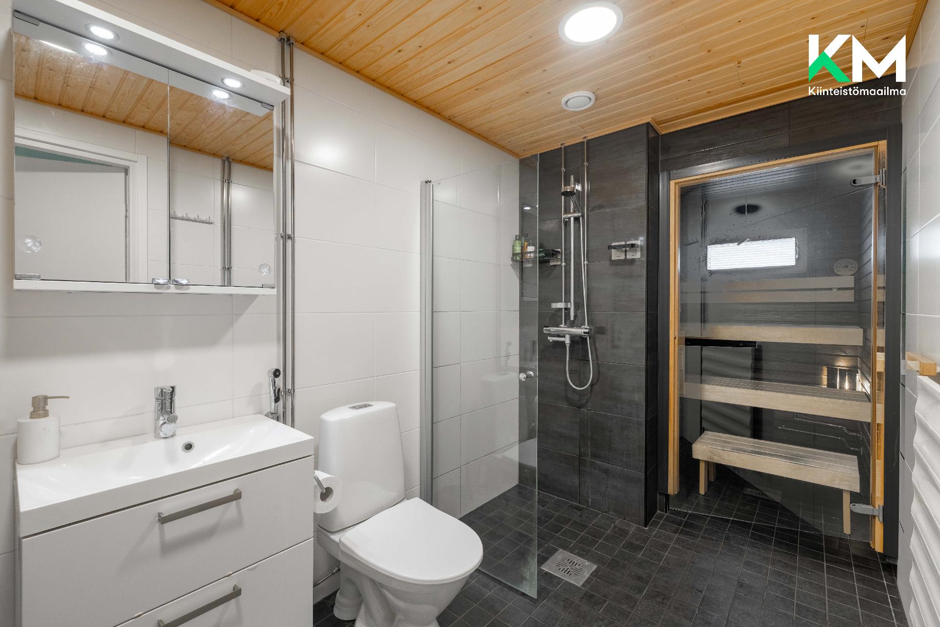 Pitotie 11, Pakkalanrinne, Vantaa