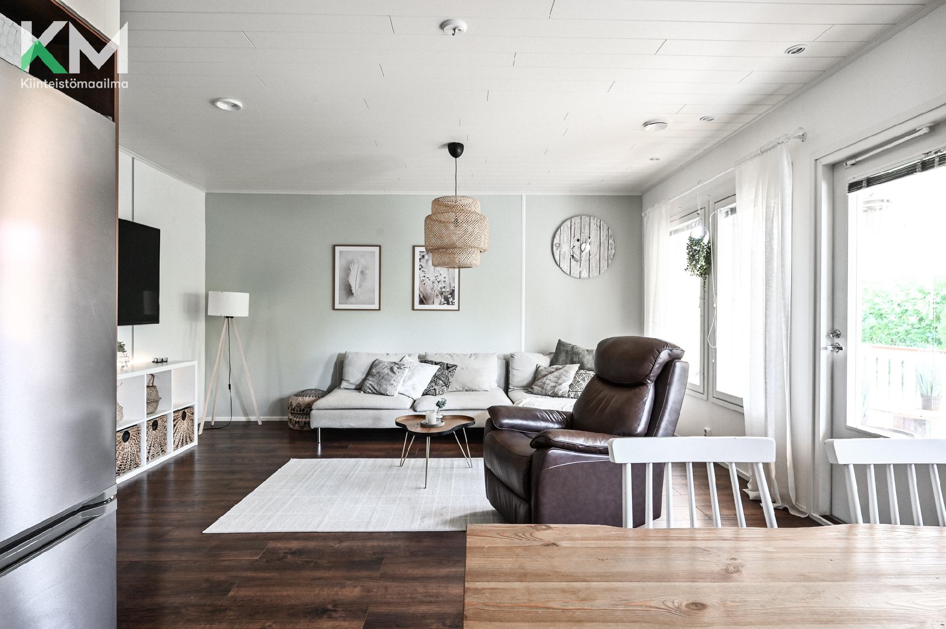 Kaarinankatu 10, Kertunlaakso, Seinäjoki