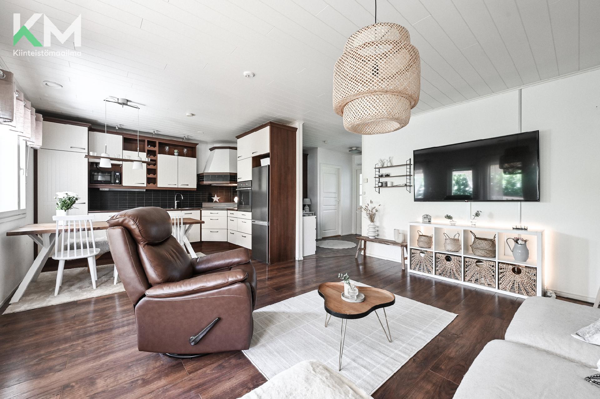 Kaarinankatu 10, Kertunlaakso, Seinäjoki