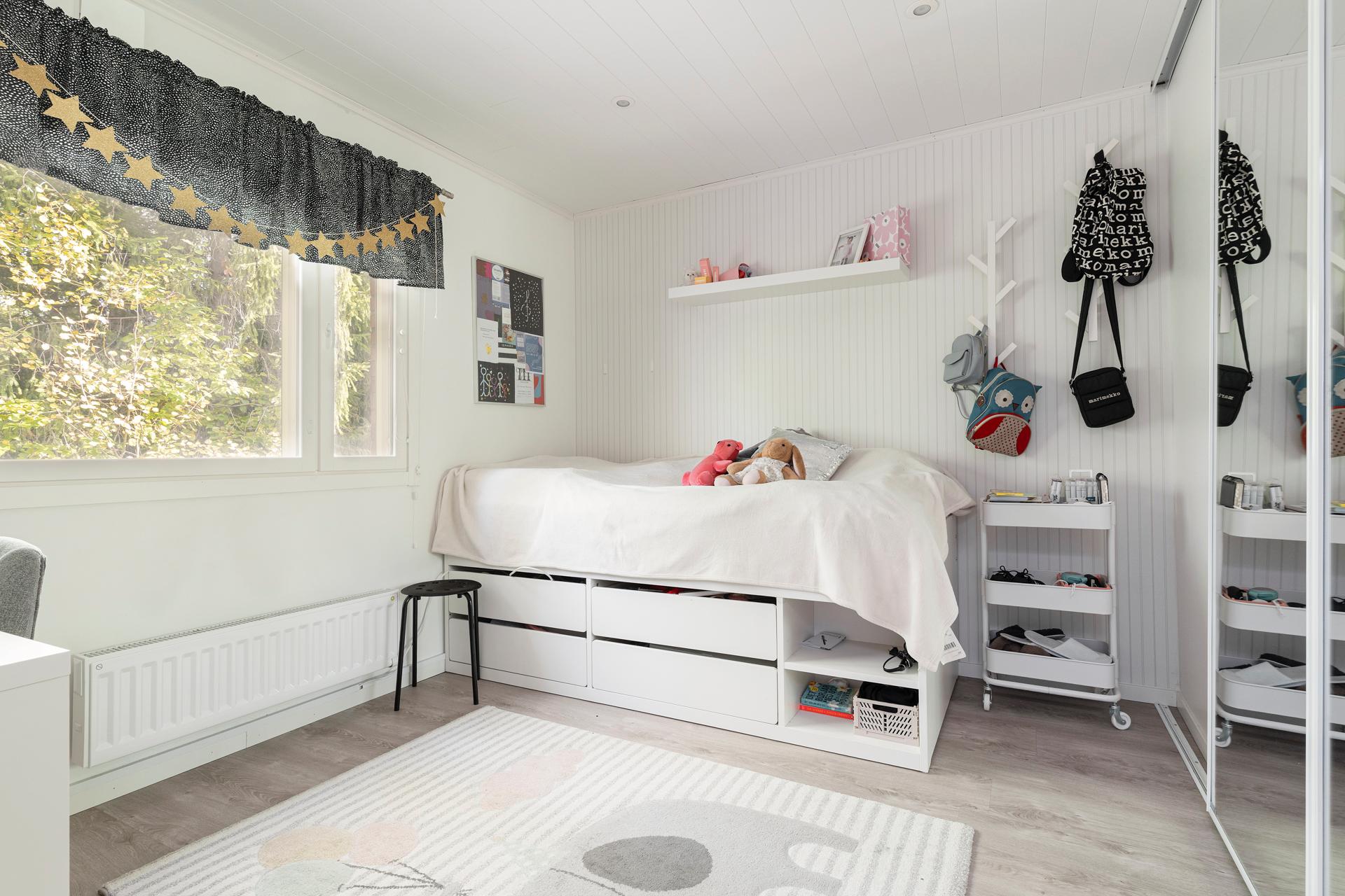 Koivikkotie 18, Martinlaakso, Vantaa