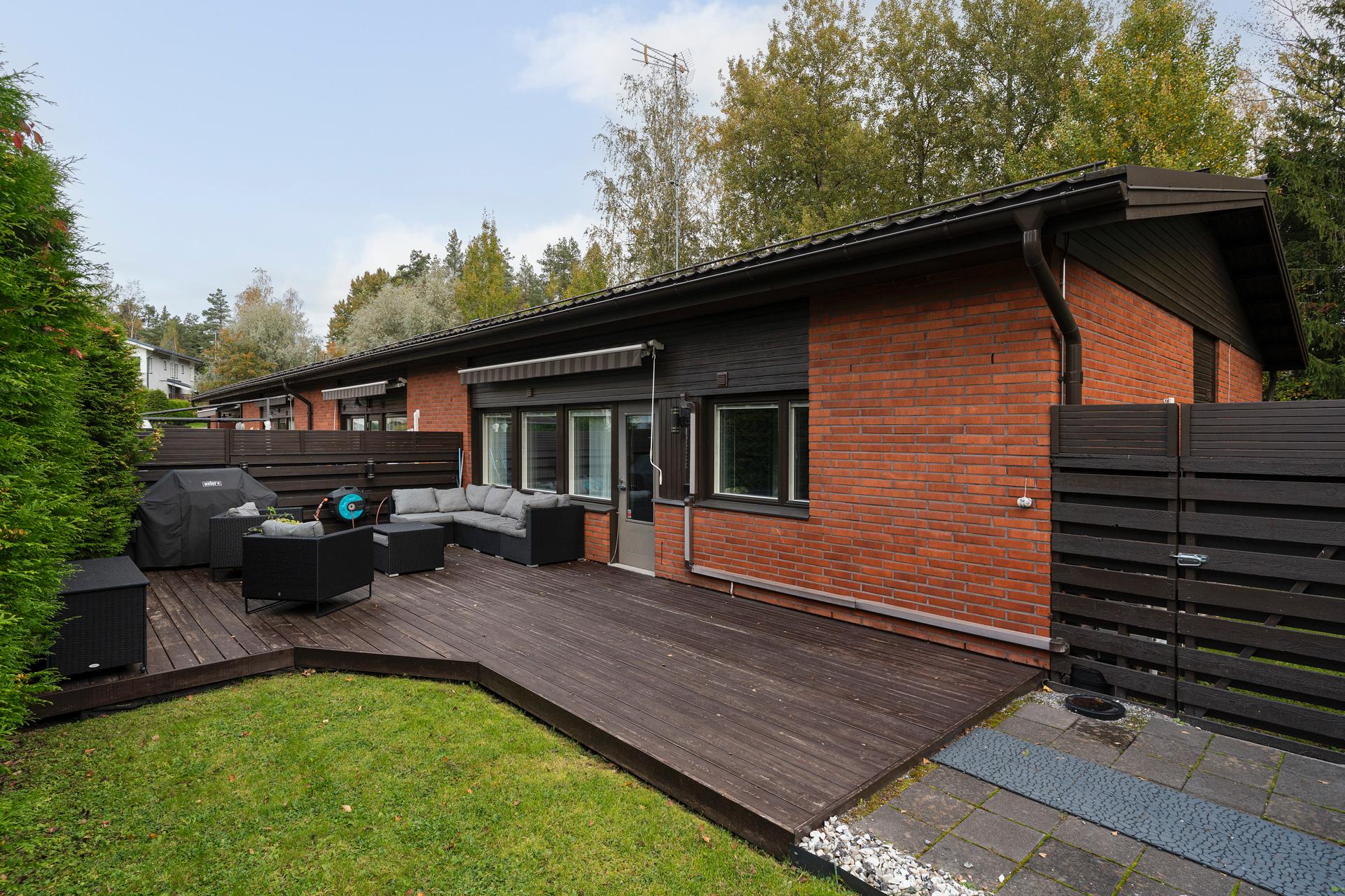 Koivikkotie 18, Martinlaakso, Vantaa