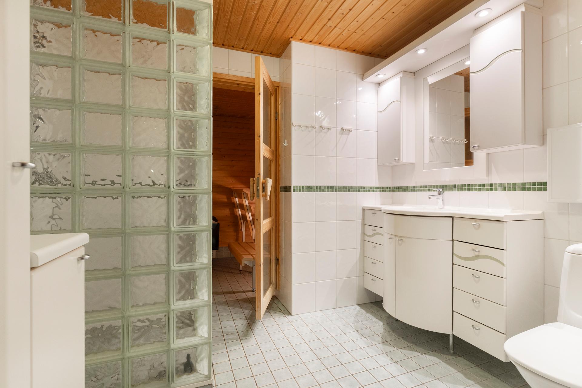 Apajakuja 6, Myyrmäki, Vantaa