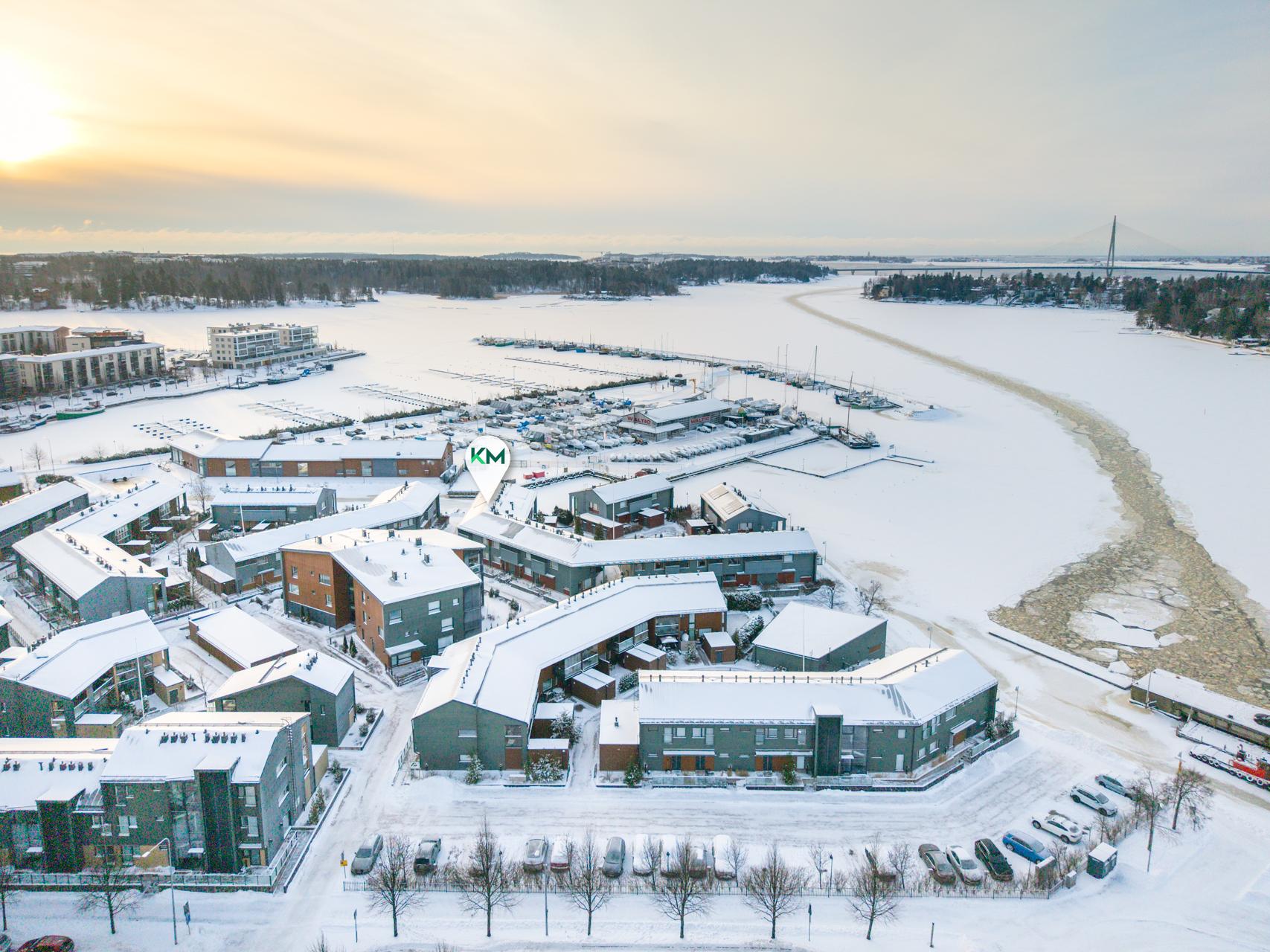 Amiraali Cronstedtin Ranta 7, Herttoniemenranta, Helsinki