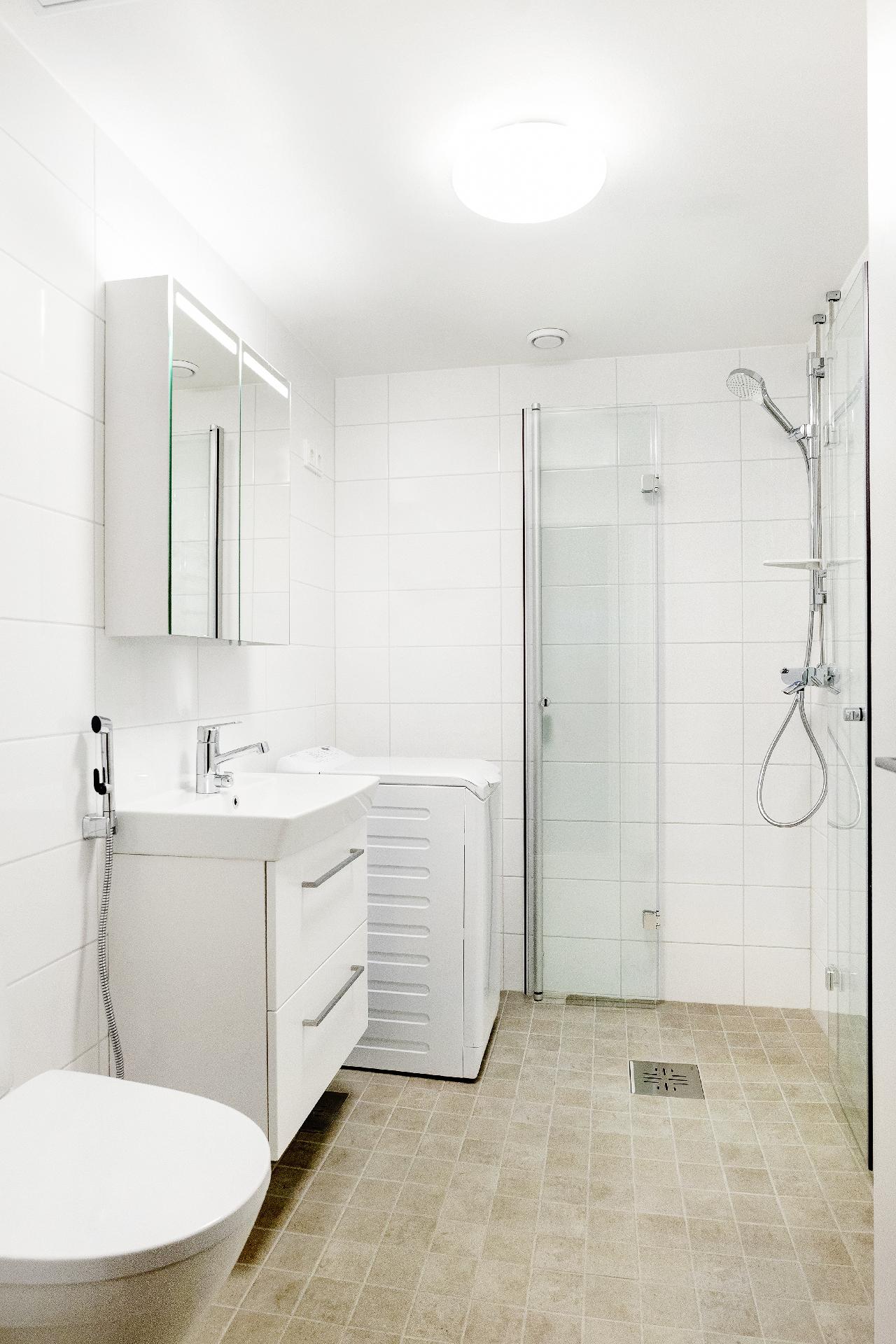 Merivalkama 3-5, Kivenlahti, Espoo