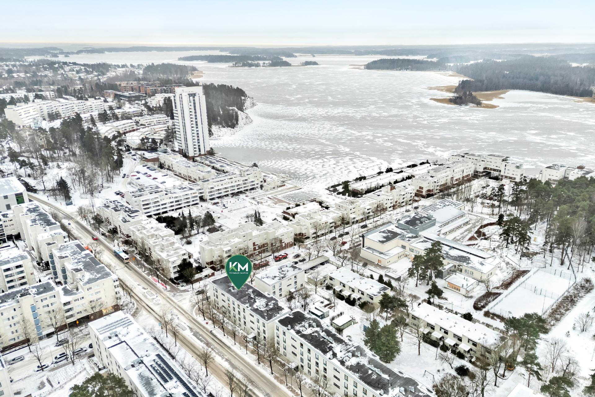 Merivalkama 3-5, Kivenlahti, Espoo