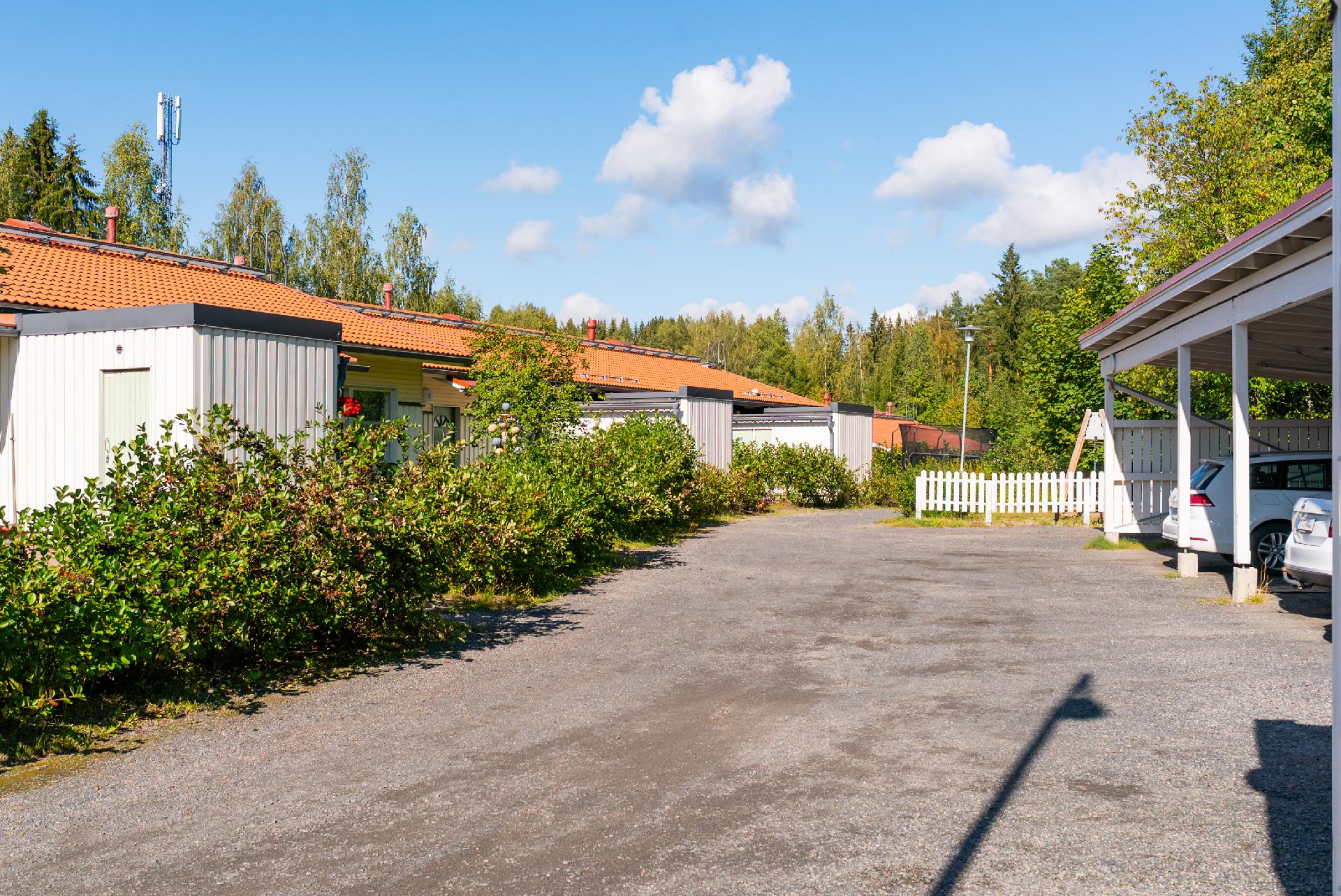 Timoteiraitti 1, Heinälampi, Jyväskylä