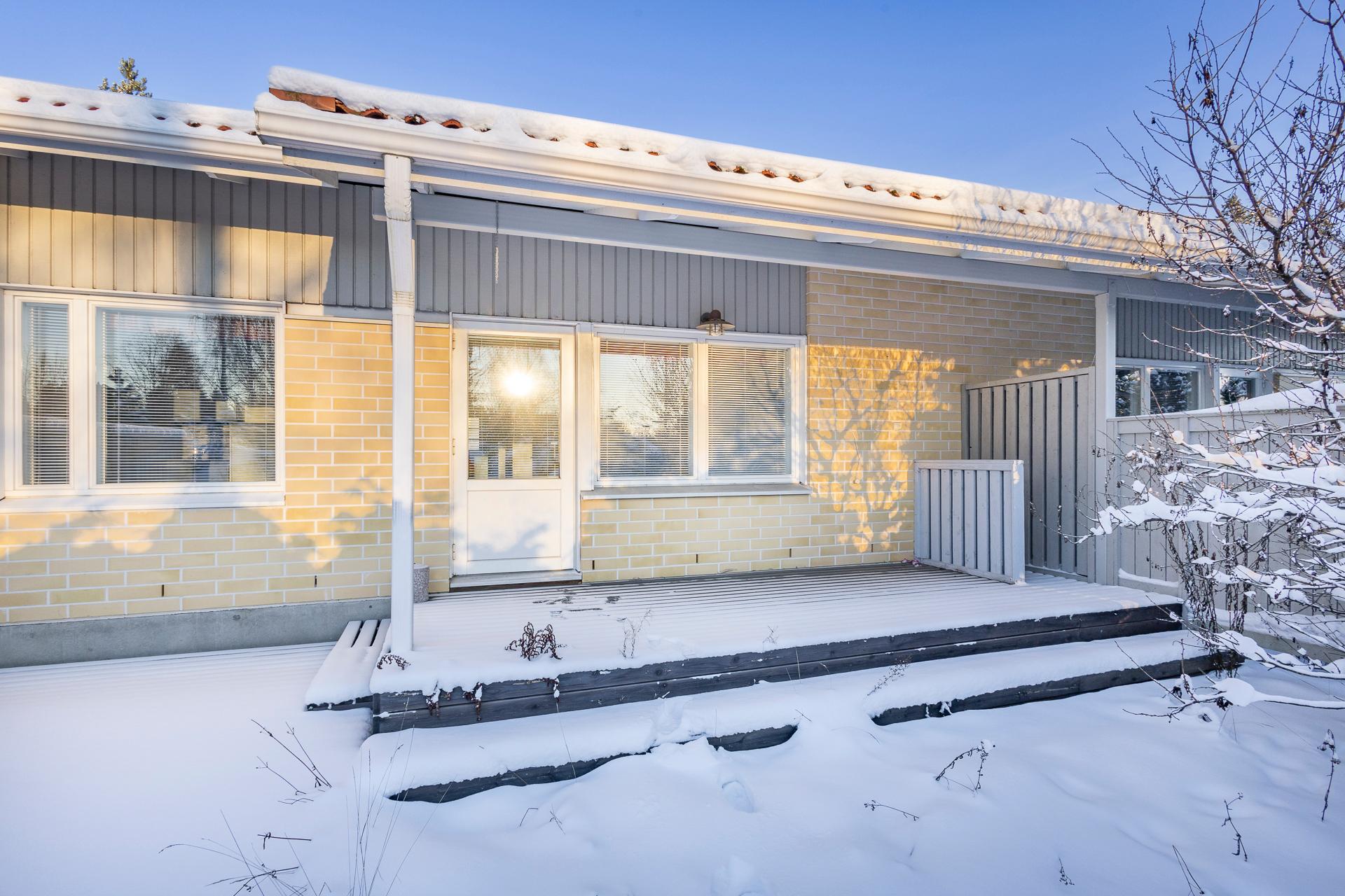 Väriojankatu 18, Pavinmäki, Hyvinkää