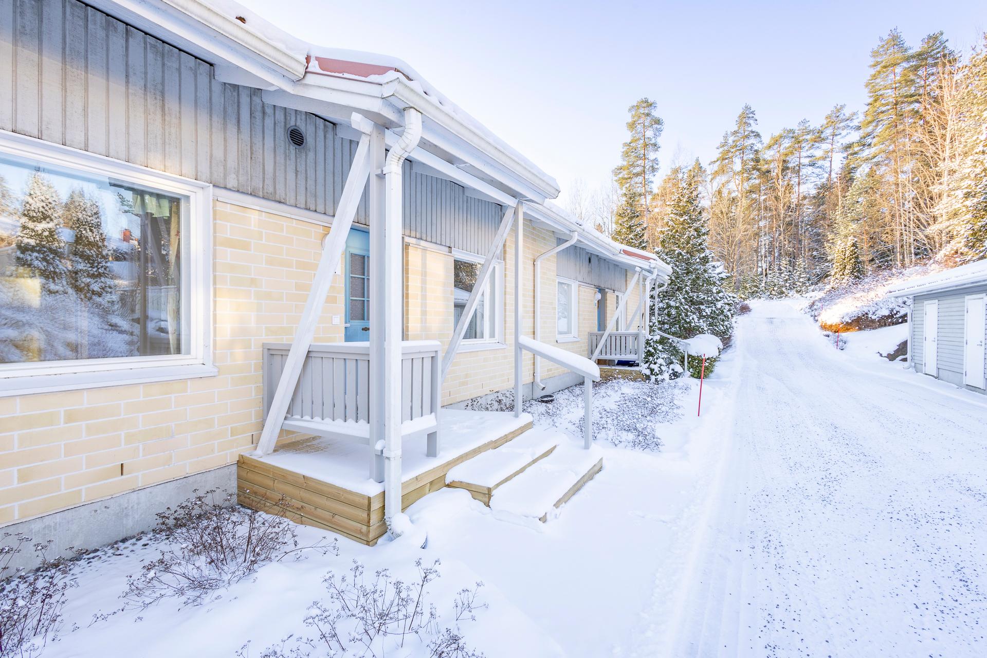 Väriojankatu 18, Pavinmäki, Hyvinkää