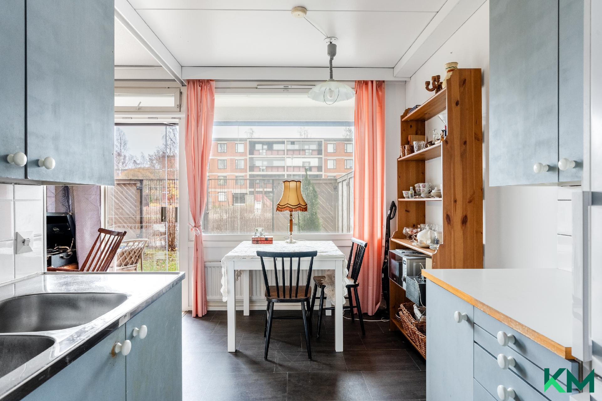 Kauppakartanonkatu 22, Itäkeskus, Helsinki