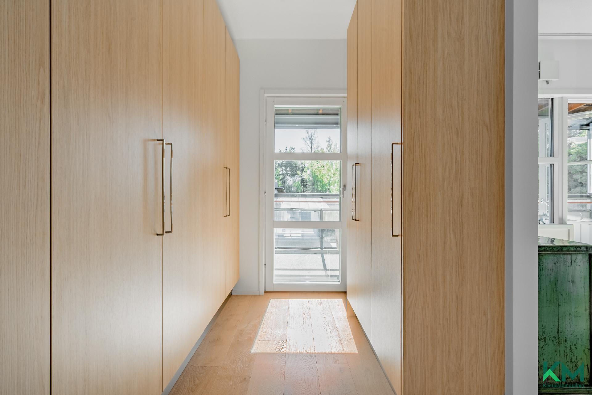 master bedroom / walk-in closet